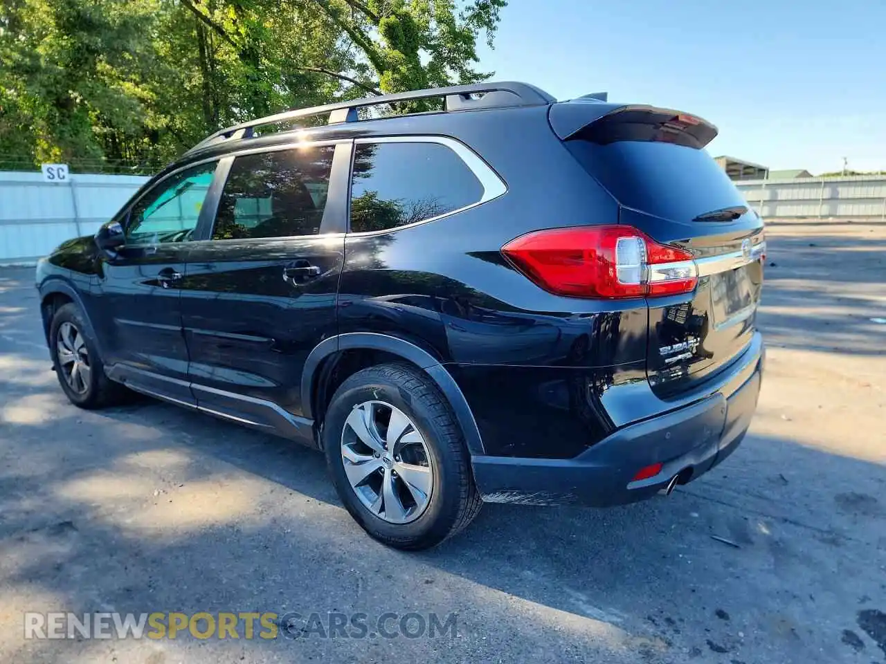 2 Photograph of a damaged car 4S4WMACD8M3411794 SUBARU ASCENT 2021