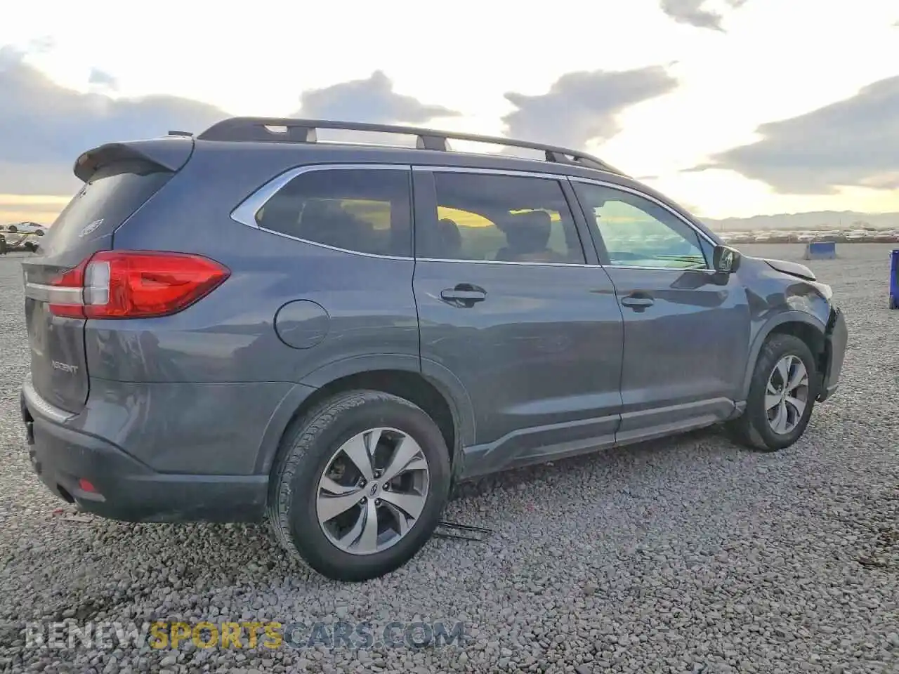 3 Photograph of a damaged car 4S4WMACD9M3437871 SUBARU ASCENT 2021