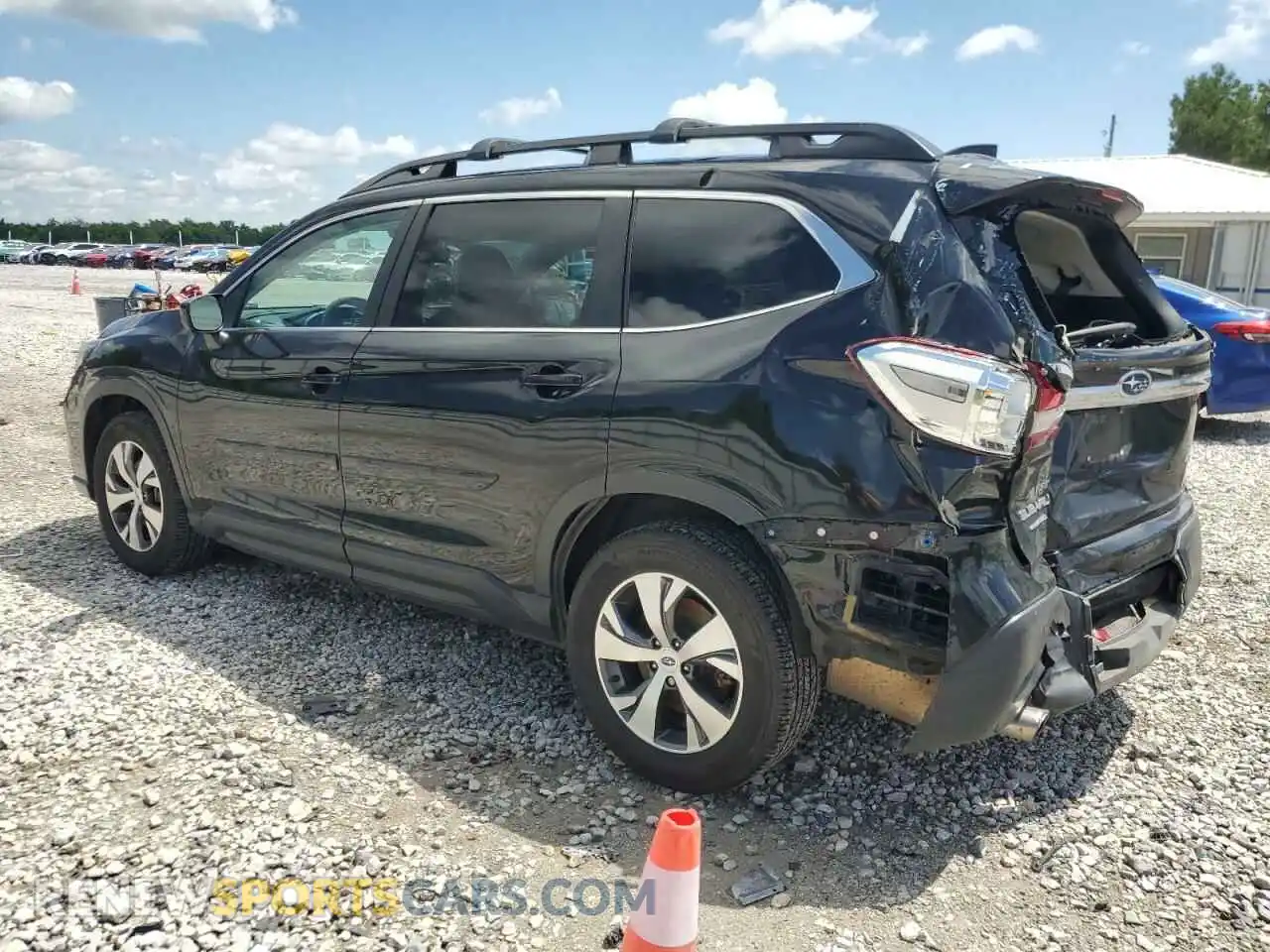 2 Photograph of a damaged car 4S4WMAFD9M3458697 SUBARU ASCENT 2021