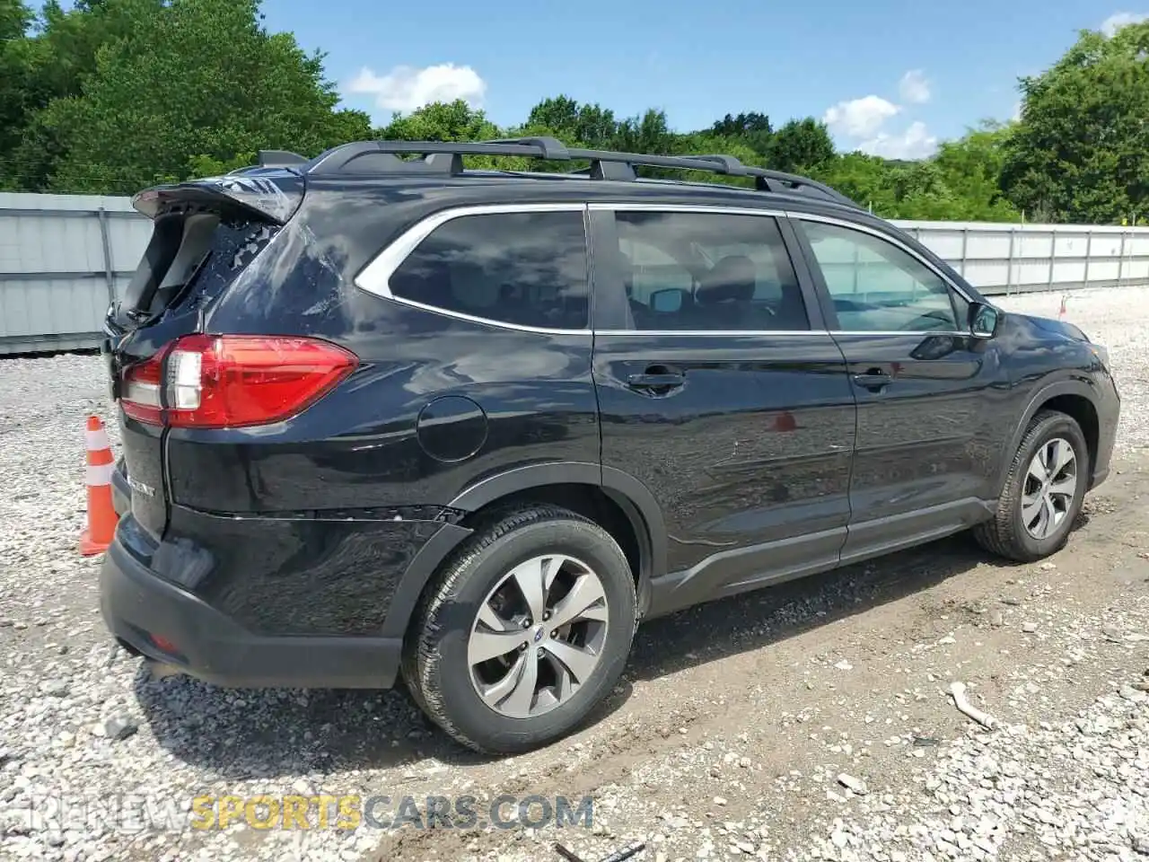 3 Photograph of a damaged car 4S4WMAFD9M3458697 SUBARU ASCENT 2021