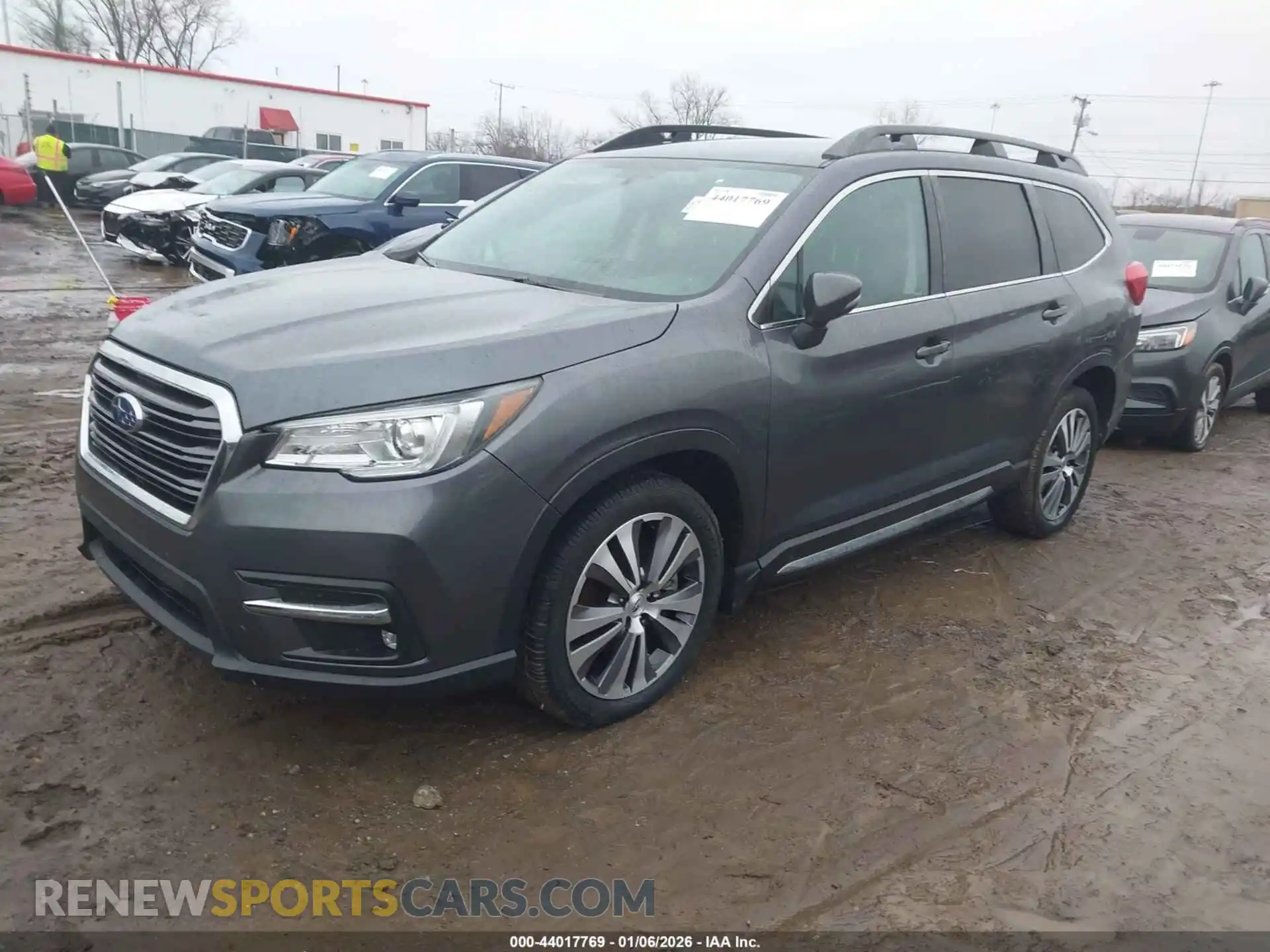 2 Photograph of a damaged car 4S4WMAMD1M3464111 SUBARU ASCENT 2021