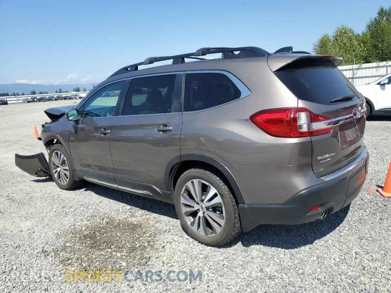 2 Photograph of a damaged car 4S4WMAMD7M3400932 SUBARU ASCENT 2021