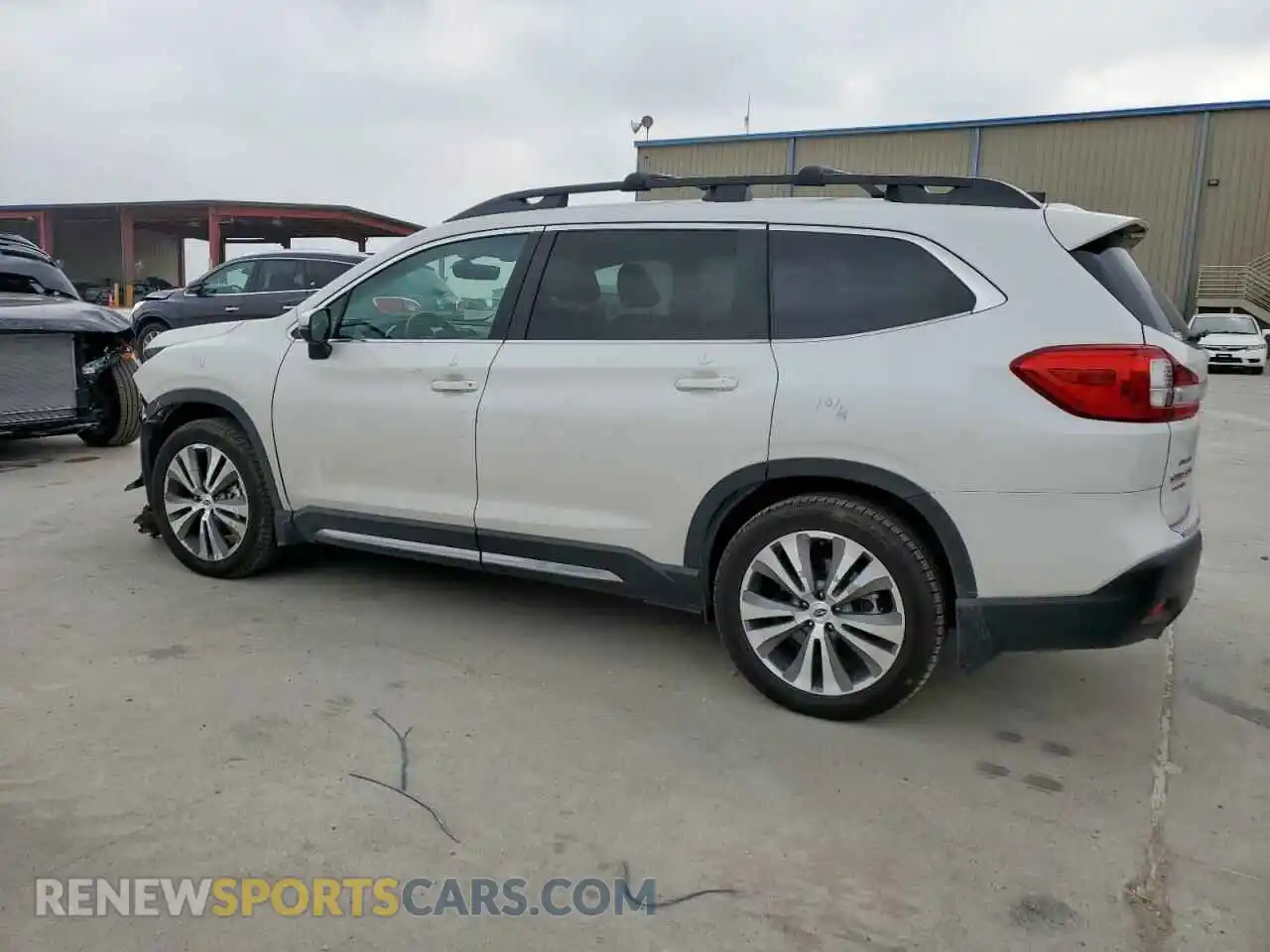 2 Photograph of a damaged car 4S4WMAPD5M3467413 SUBARU ASCENT 2021