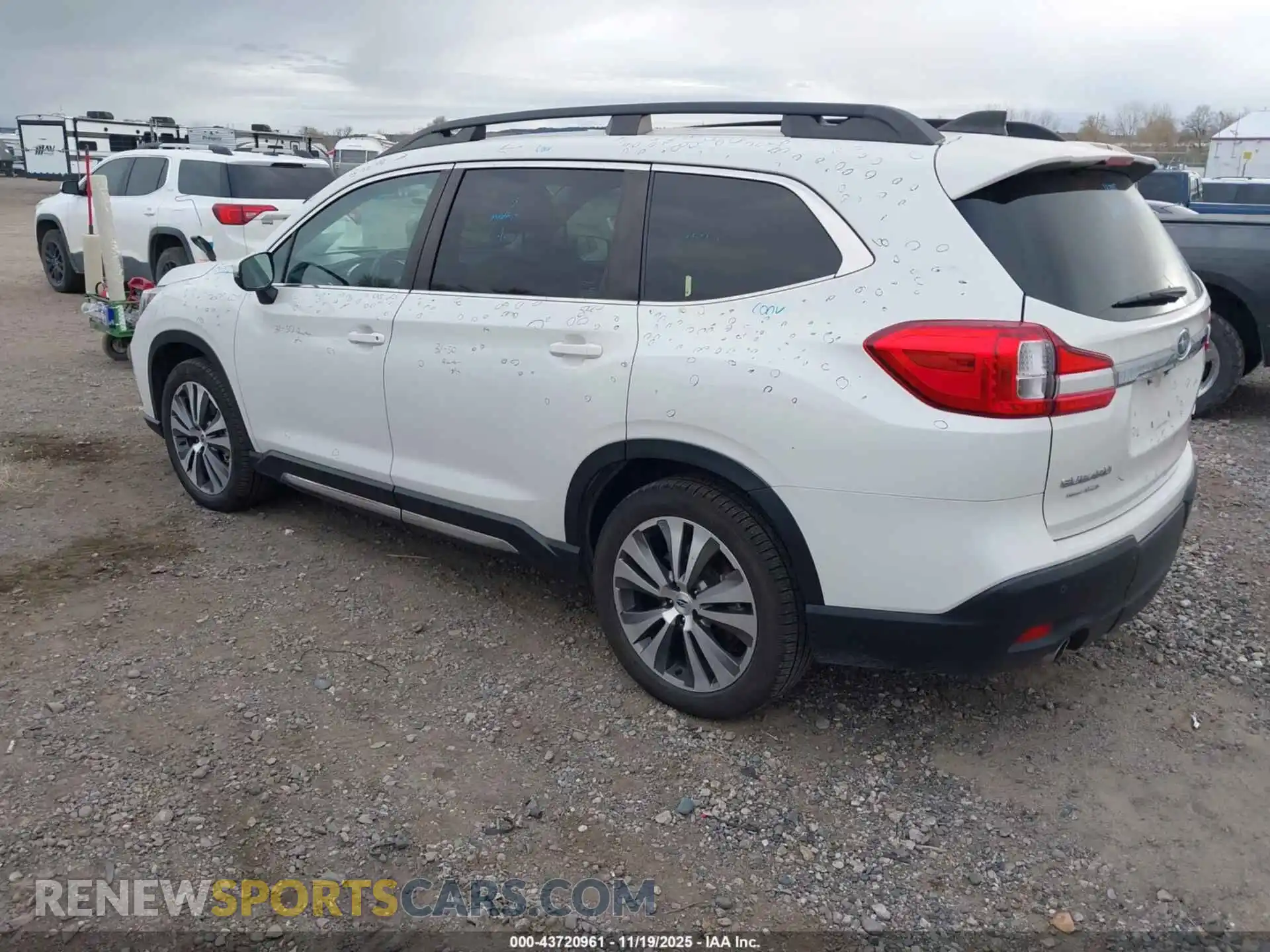 3 Photograph of a damaged car 4S4WMAPD6M3432556 SUBARU ASCENT 2021