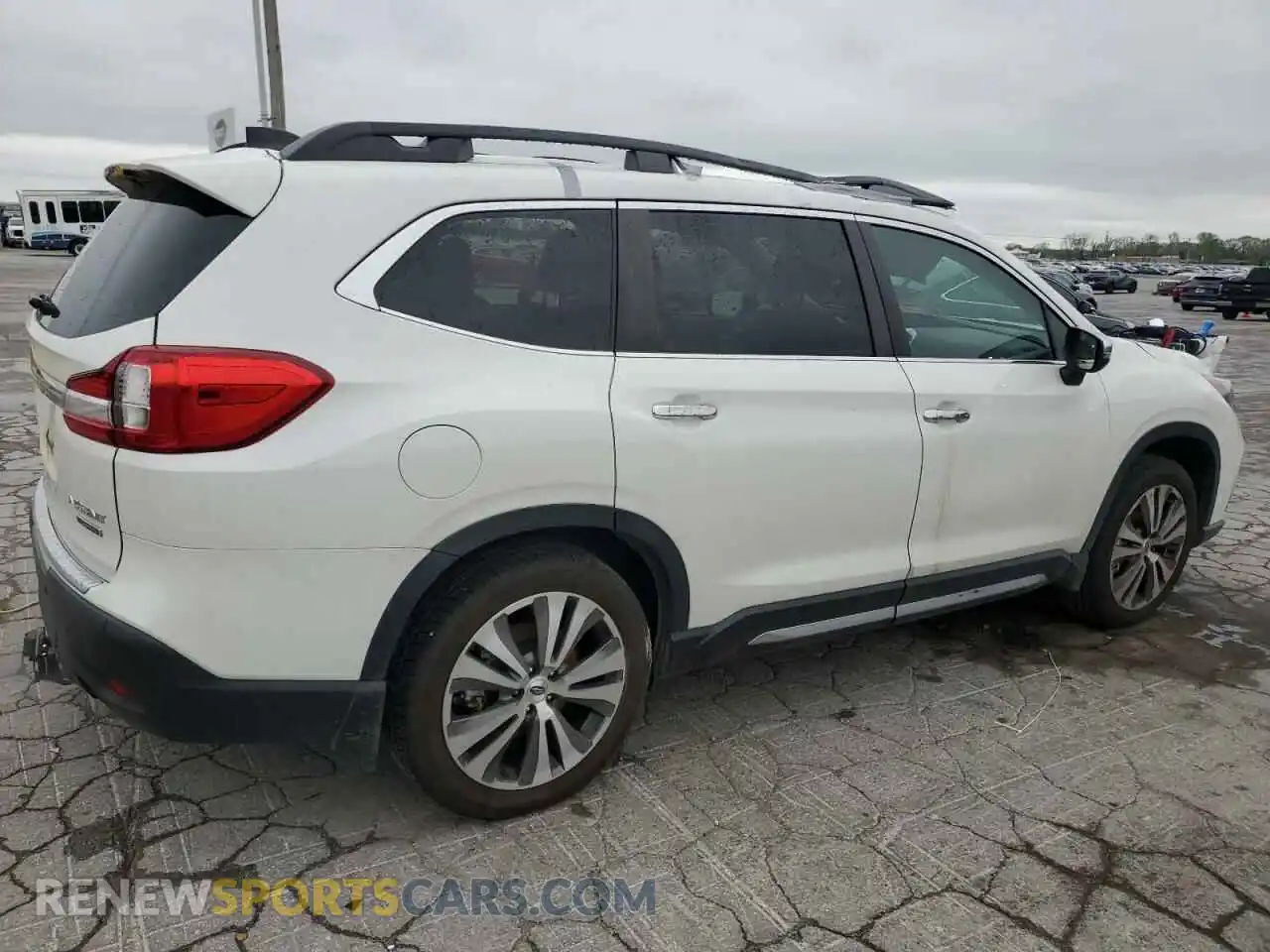 3 Photograph of a damaged car 4S4WMARD1M3468975 SUBARU ASCENT 2021