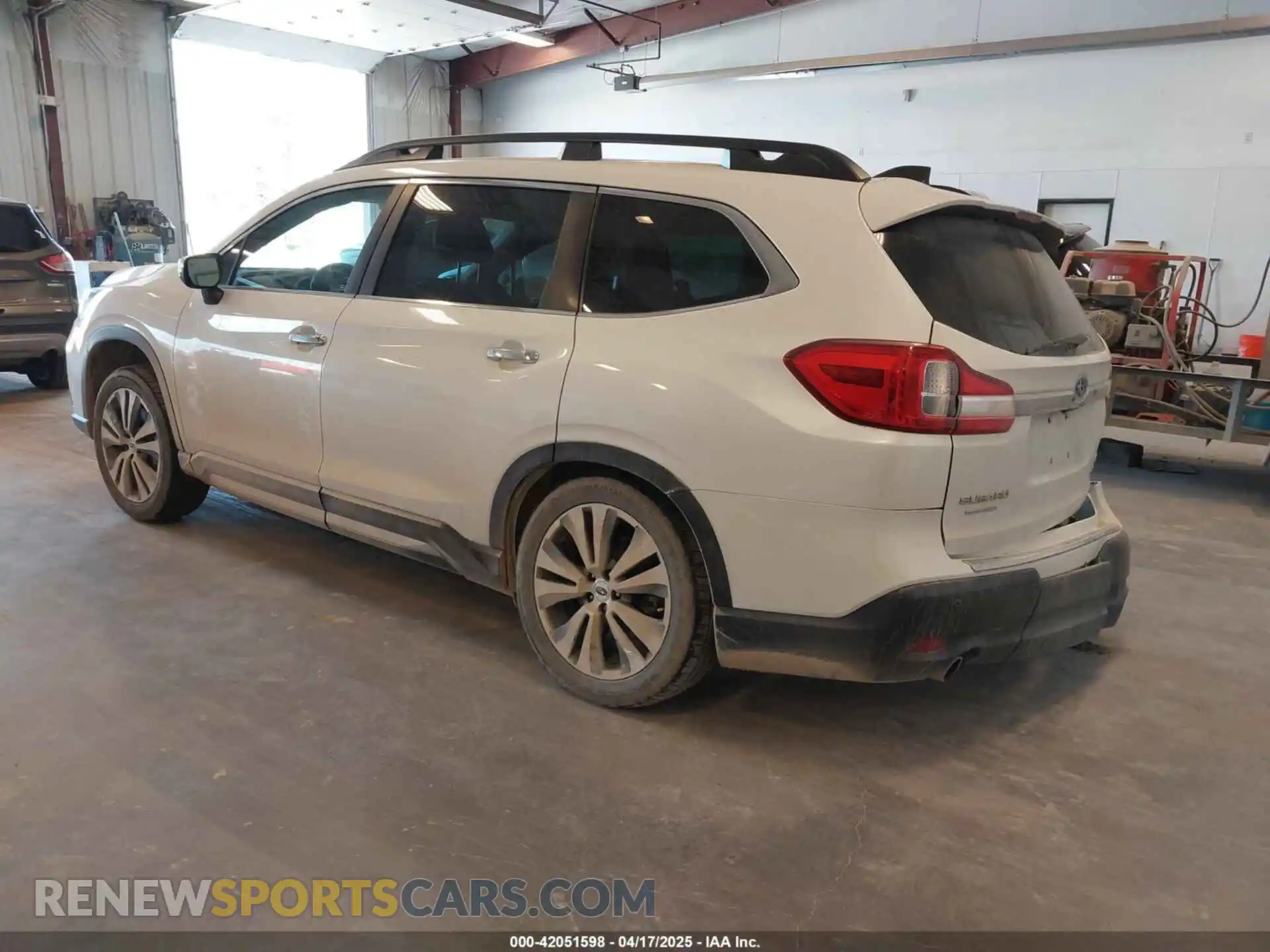 3 Photograph of a damaged car 4S4WMARD2M3439856 SUBARU ASCENT 2021