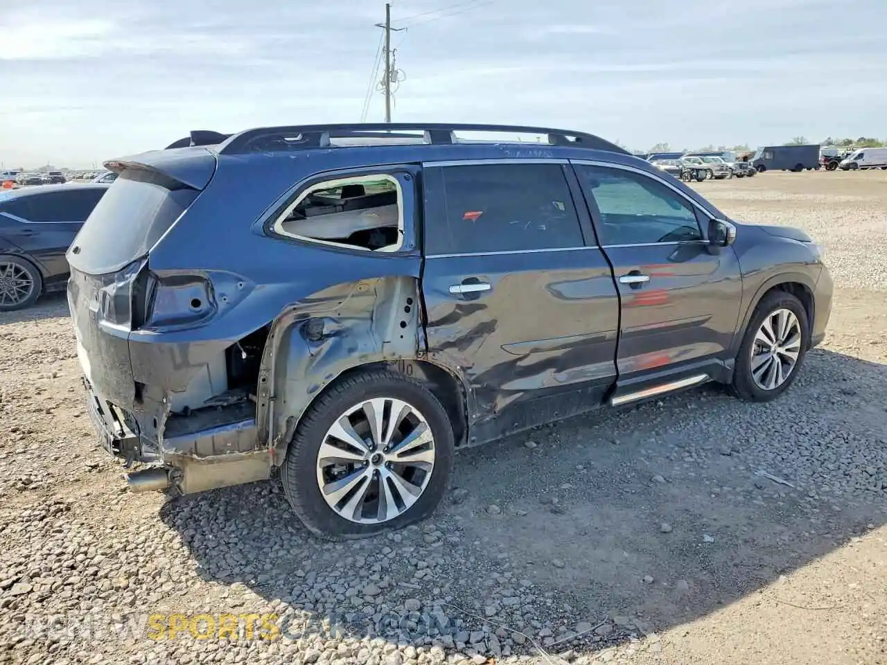3 Photograph of a damaged car 4S4WMARD3M3408566 SUBARU ASCENT 2021