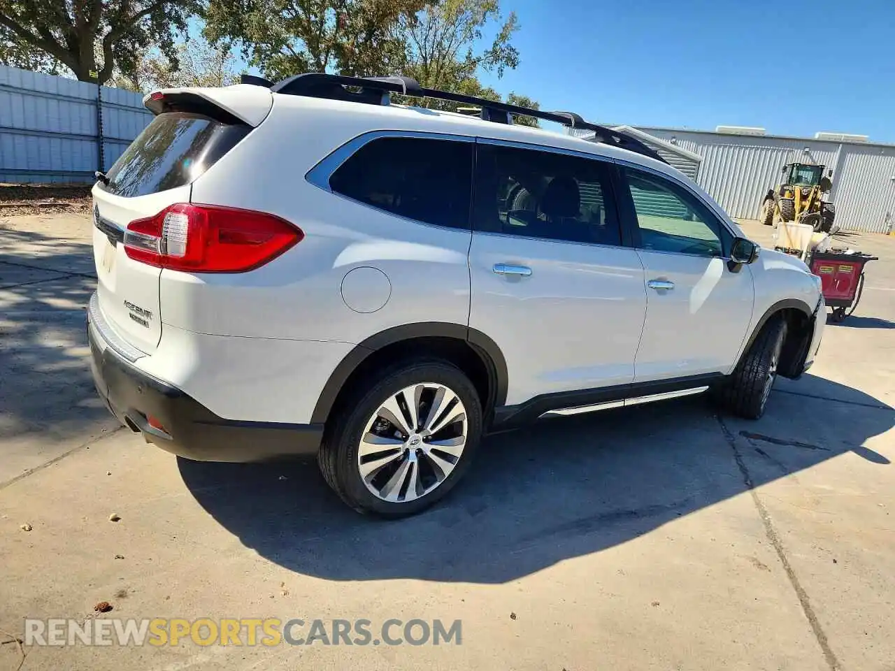 3 Photograph of a damaged car 4S4WMARD3M3424069 SUBARU ASCENT 2021