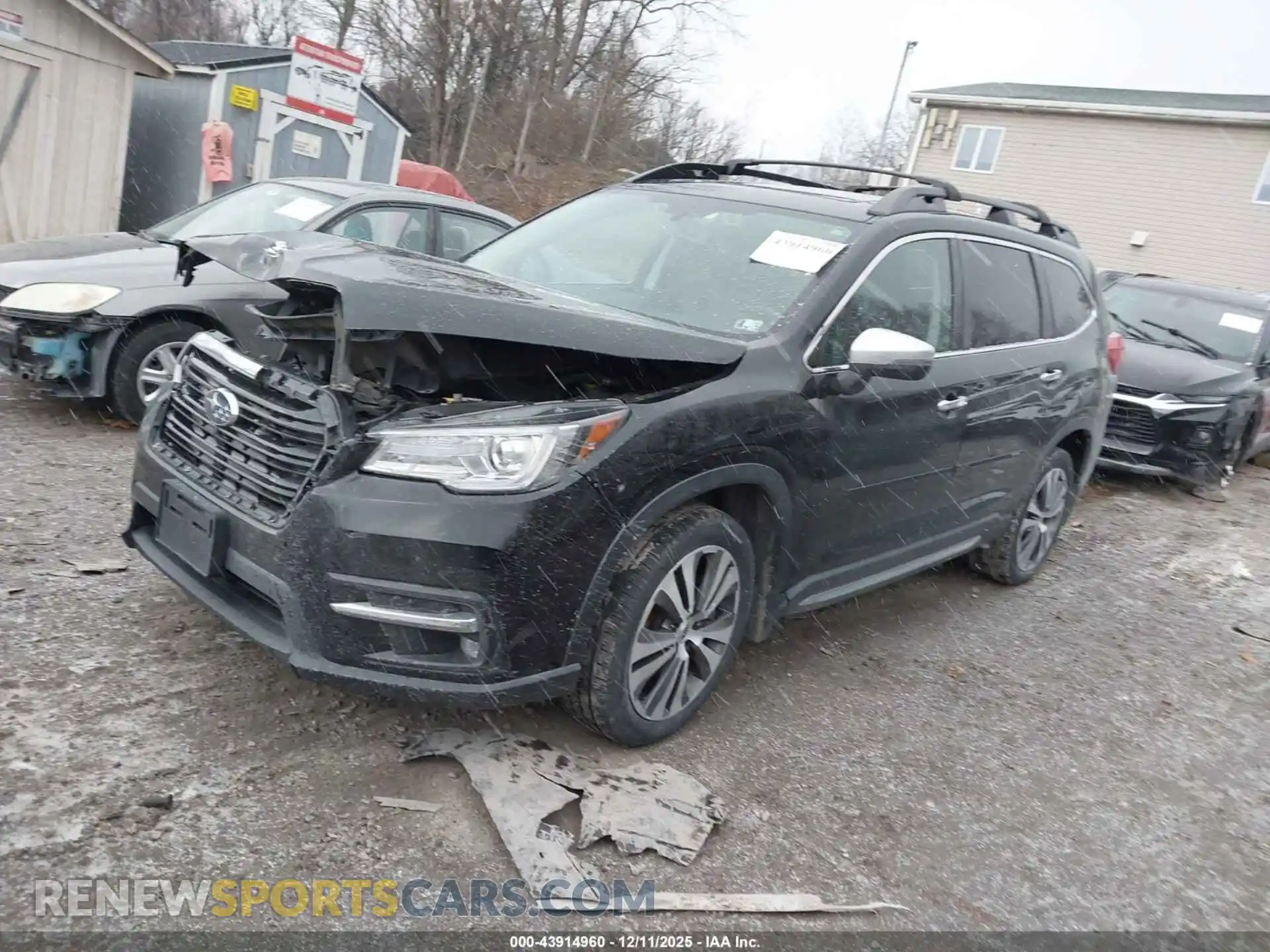 2 Photograph of a damaged car 4S4WMARD5M3429886 SUBARU ASCENT 2021