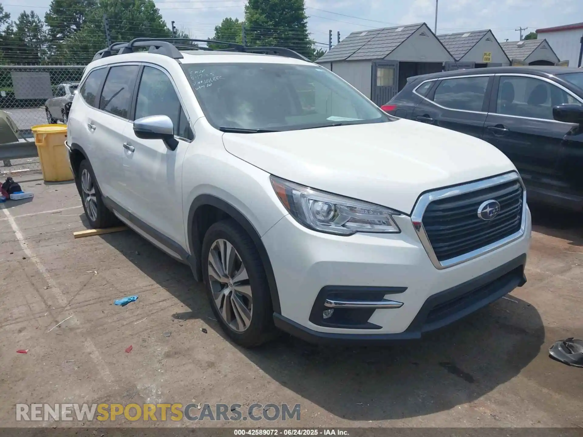 1 Photograph of a damaged car 4S4WMARD5M3446882 SUBARU ASCENT 2021