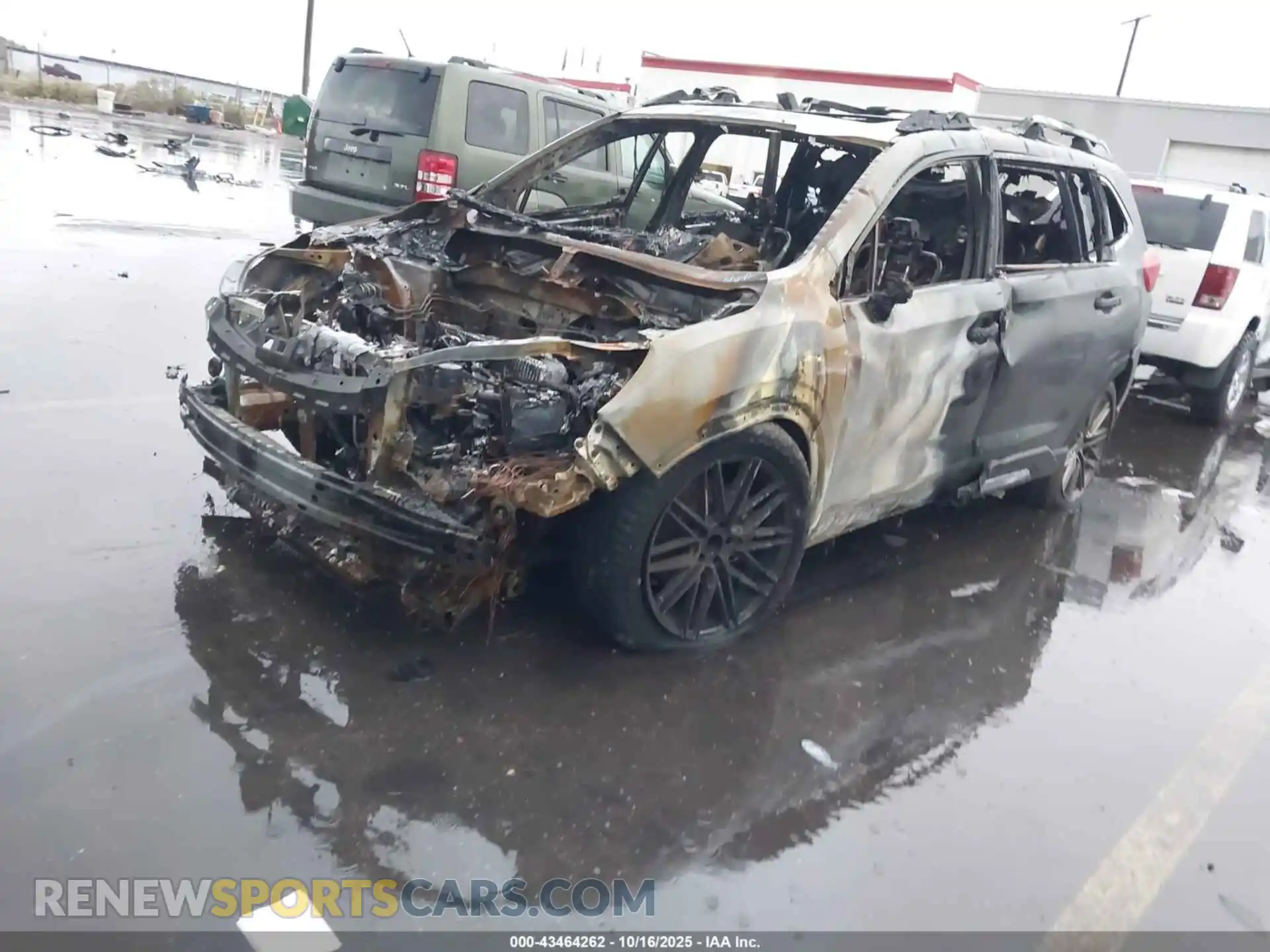 2 Photograph of a damaged car 4S4WMARD8M3438016 SUBARU ASCENT 2021