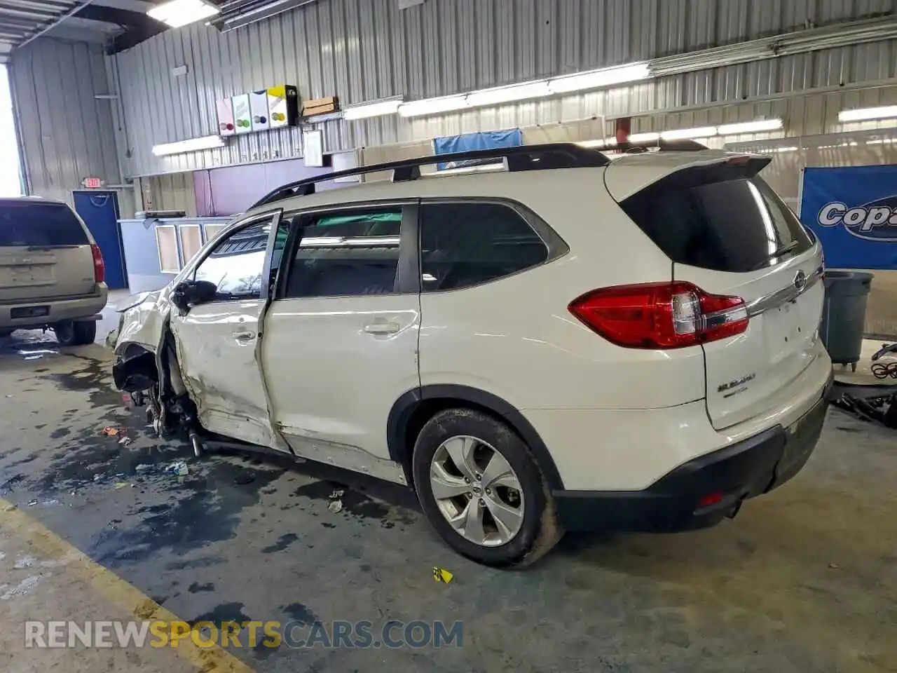 2 Photograph of a damaged car 4S4WMAAD6N3437024 SUBARU ASCENT 2022