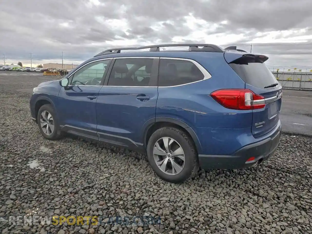 2 Photograph of a damaged car 4S4WMACD0N3435430 SUBARU ASCENT 2022