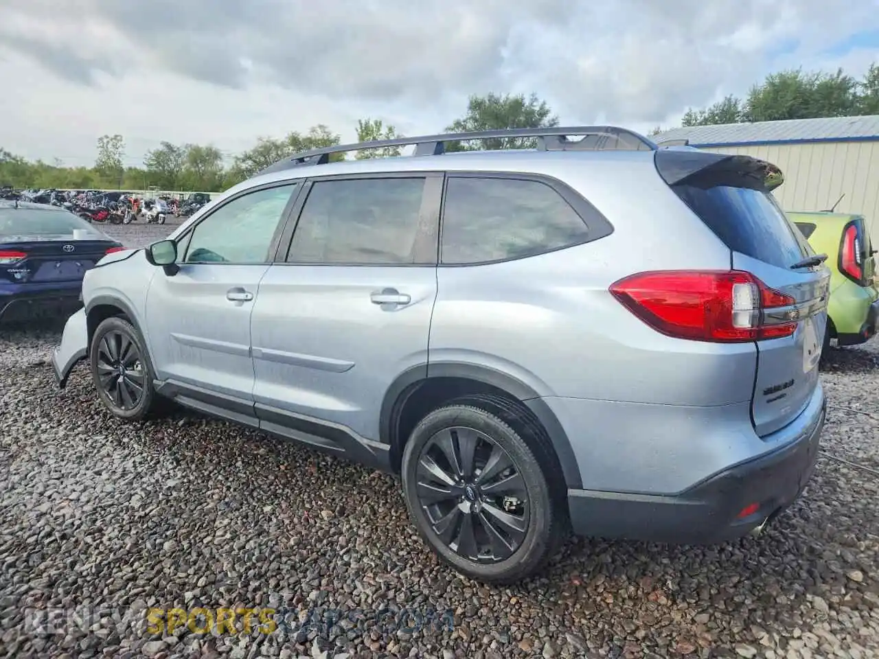 2 Photograph of a damaged car 4S4WMAJD5N3457572 SUBARU ASCENT 2022