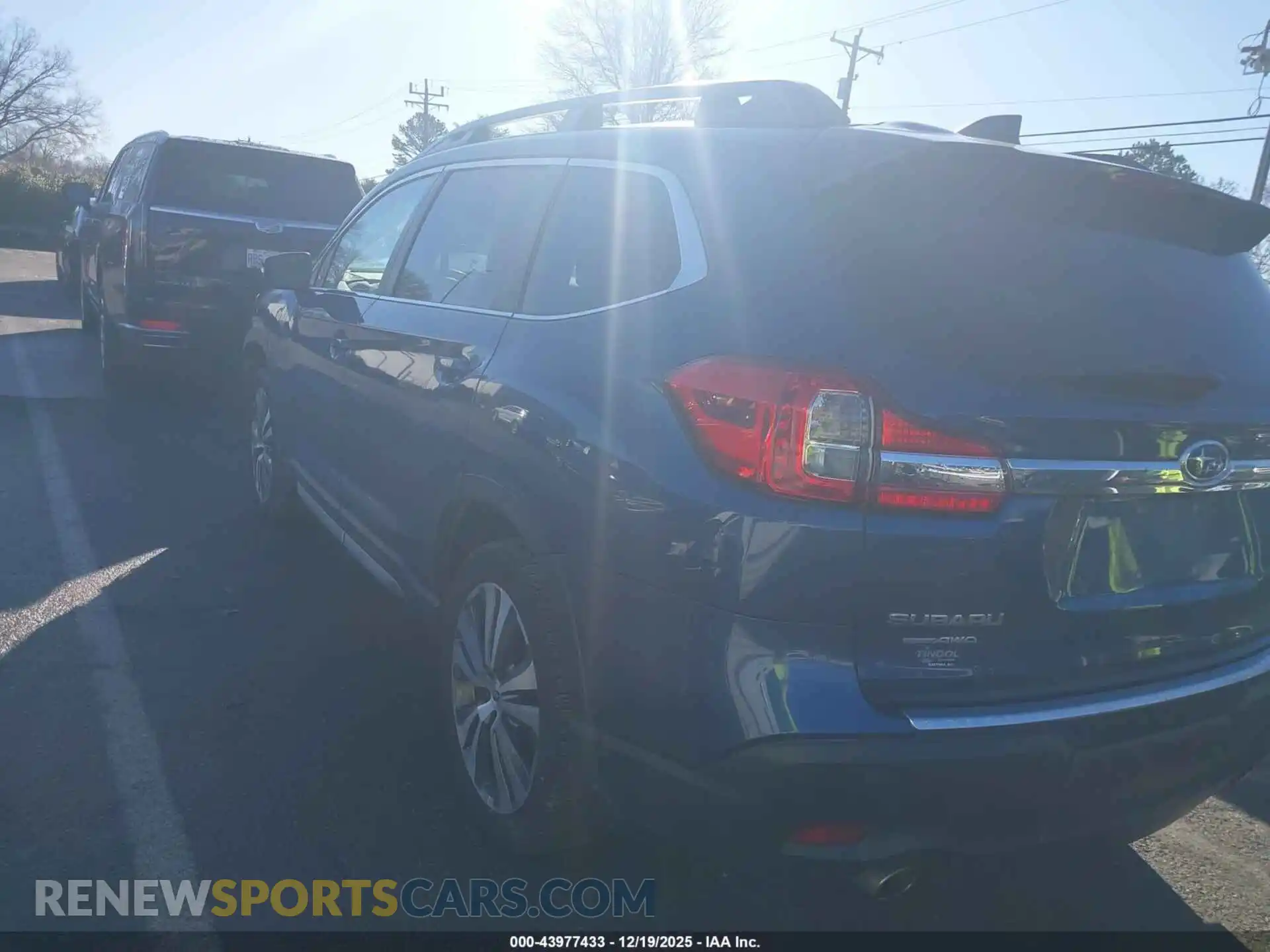 3 Photograph of a damaged car 4S4WMALD8N3406922 SUBARU ASCENT 2022