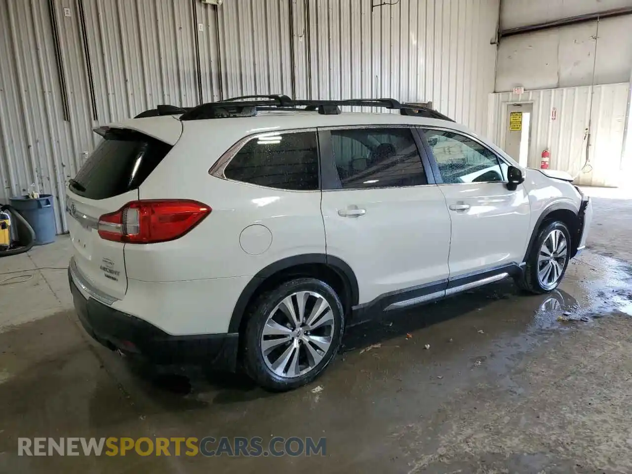 3 Photograph of a damaged car 4S4WMAPD7N3470122 SUBARU ASCENT 2022