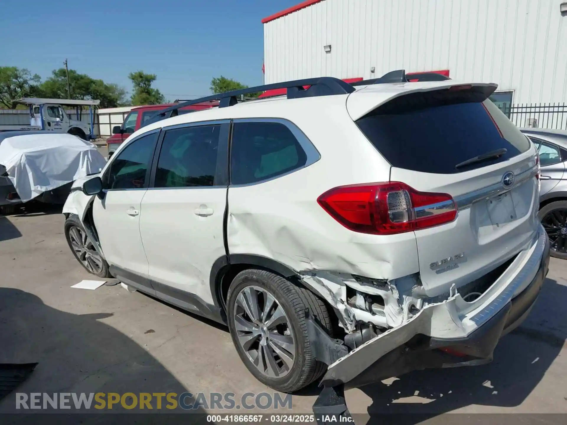 3 Photograph of a damaged car 4S4WMAPD9N3444167 SUBARU ASCENT 2022