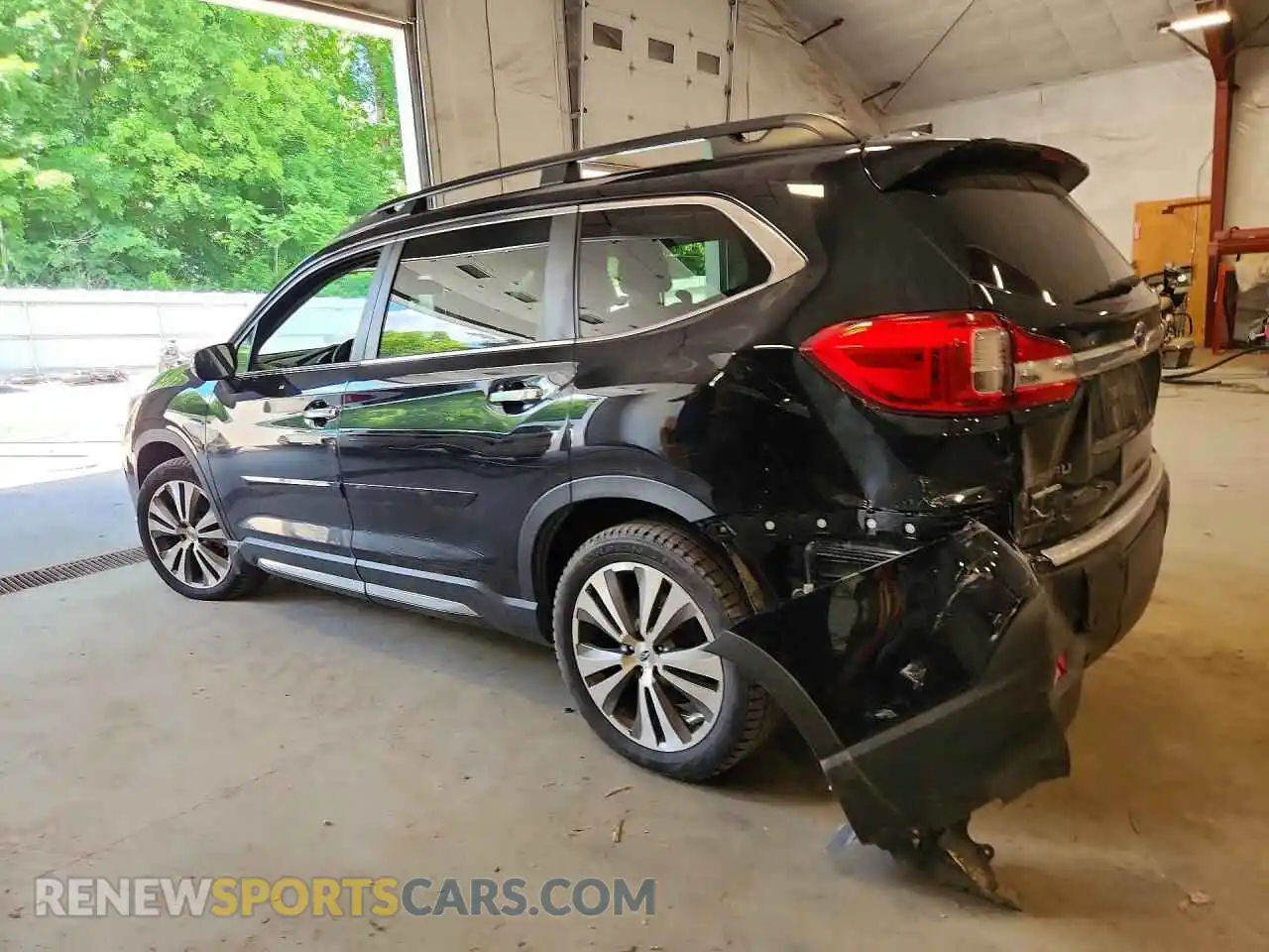 2 Photograph of a damaged car 4S4WMARD2N3416451 SUBARU ASCENT 2022