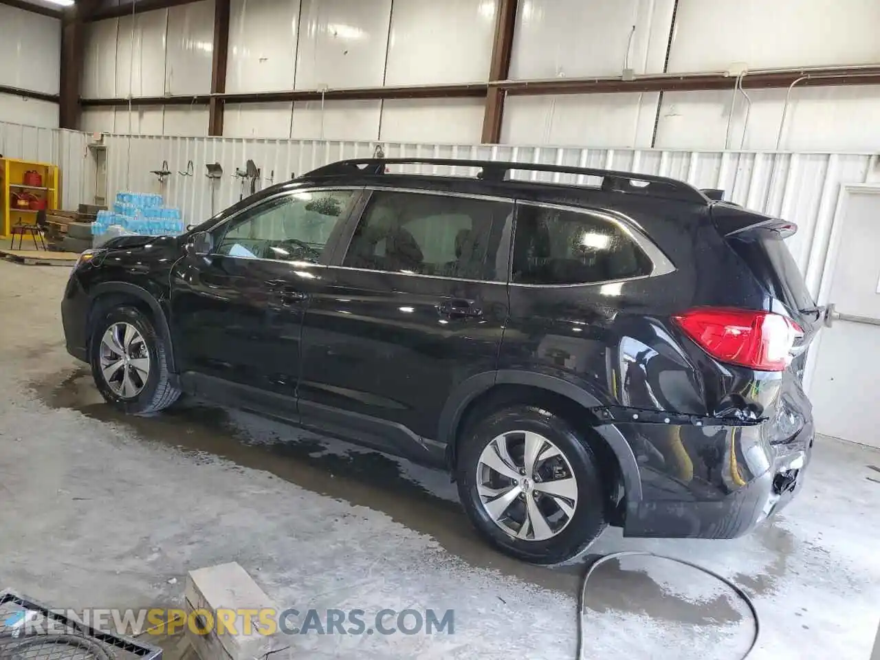 2 Photograph of a damaged car 4S4WMABD2P3440004 SUBARU ASCENT 2023