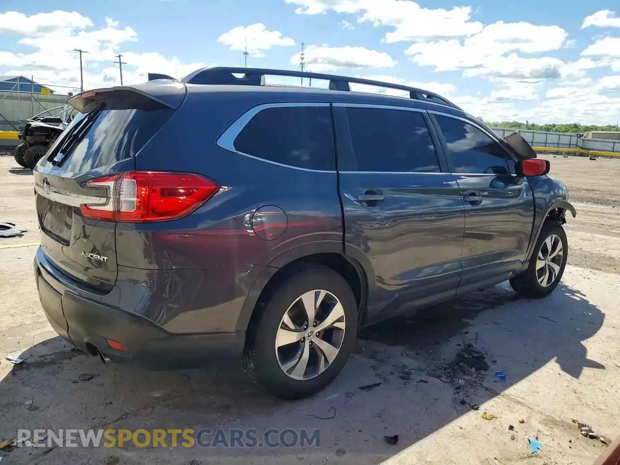 3 Photograph of a damaged car 4S4WMABDXP3420048 SUBARU ASCENT 2023