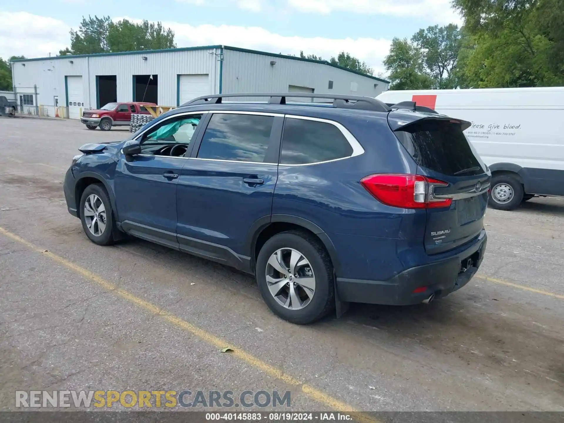 3 Photograph of a damaged car 4S4WMACD6P3419252 SUBARU ASCENT 2023