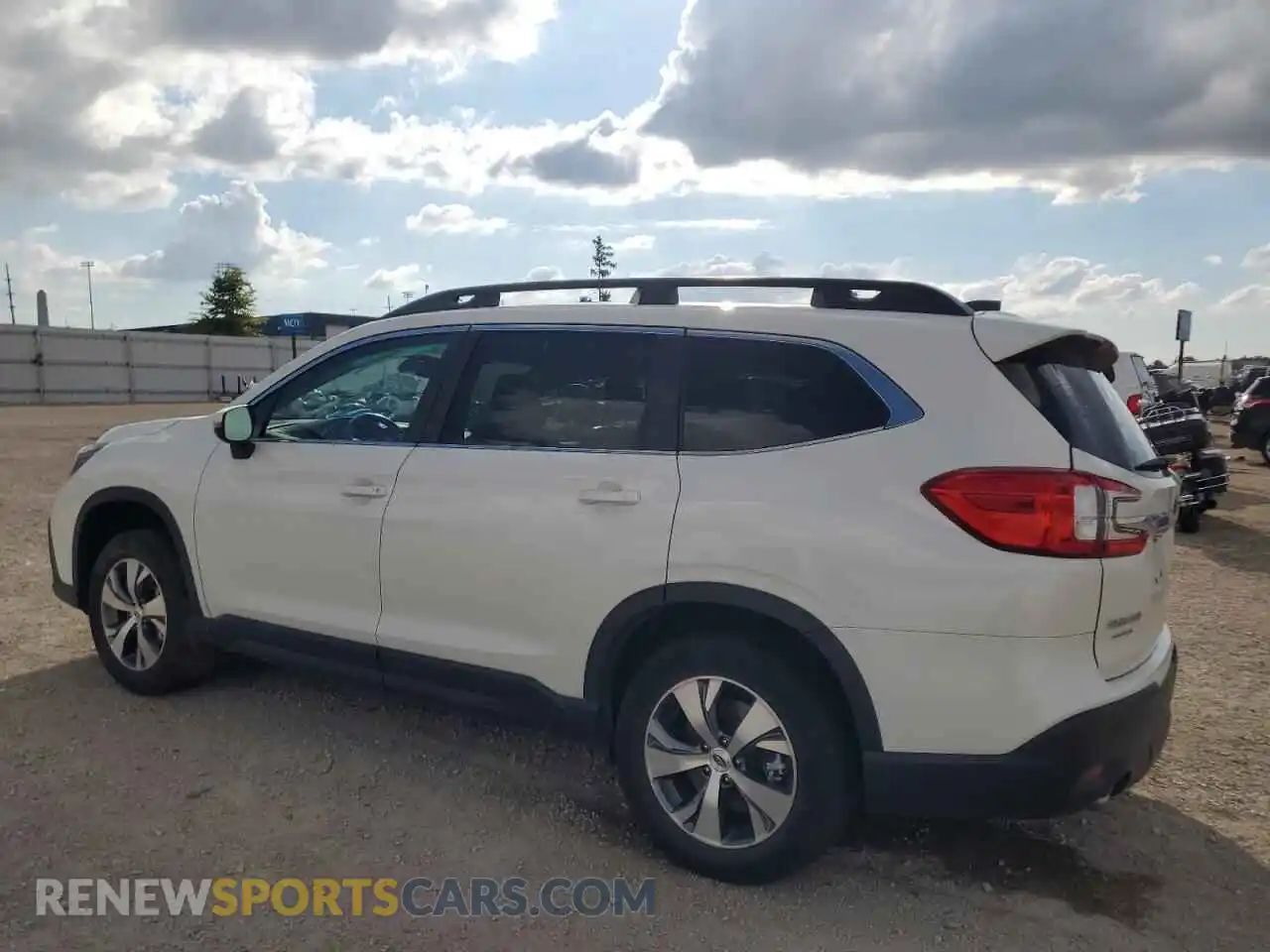 2 fotografías del automóvil dañado 4S4WMAED0P3418062 SUBARU ASCENT 2023