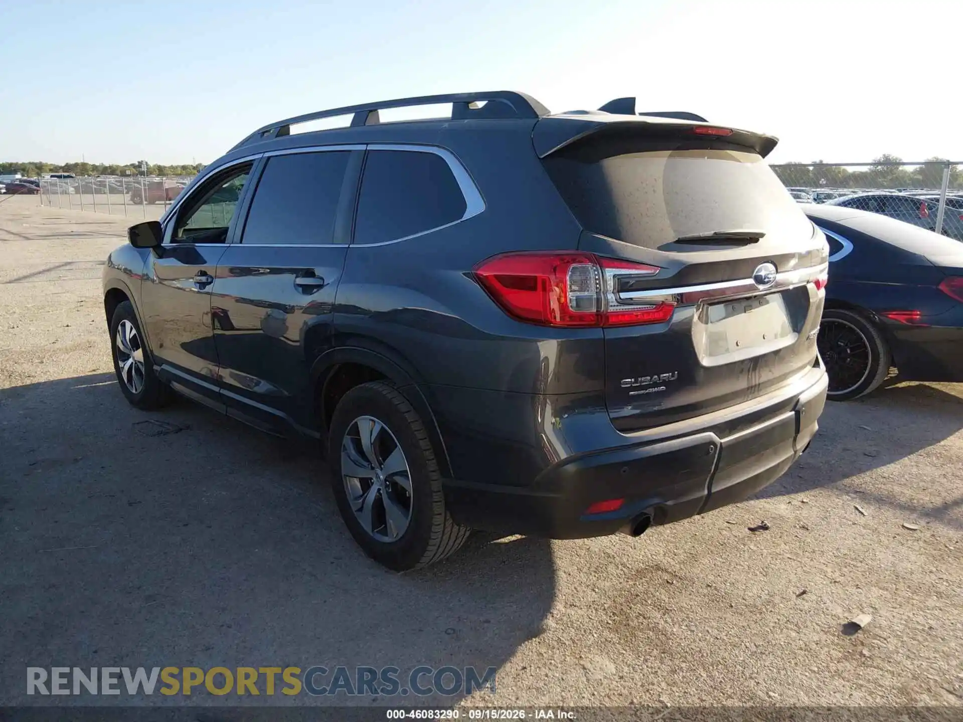 3 Photograph of a damaged car 4S4WMAED2P3438569 SUBARU ASCENT 2023