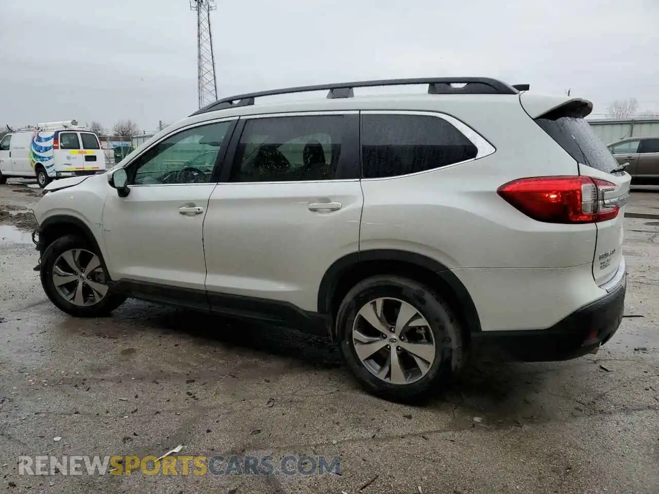 2 Photograph of a damaged car 4S4WMAED6P3449784 SUBARU ASCENT 2023