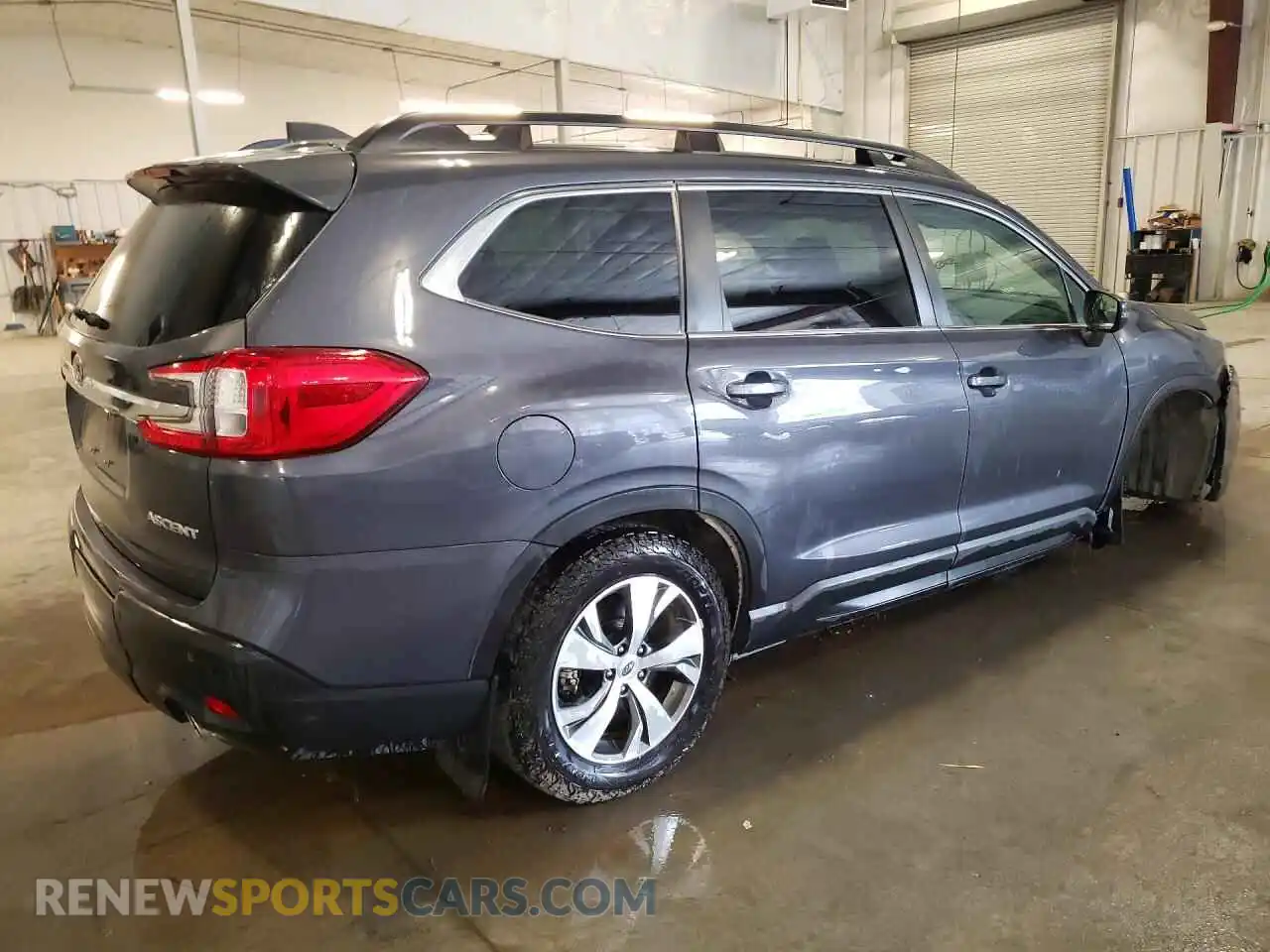 3 Photograph of a damaged car 4S4WMAED7P3430189 SUBARU ASCENT 2023