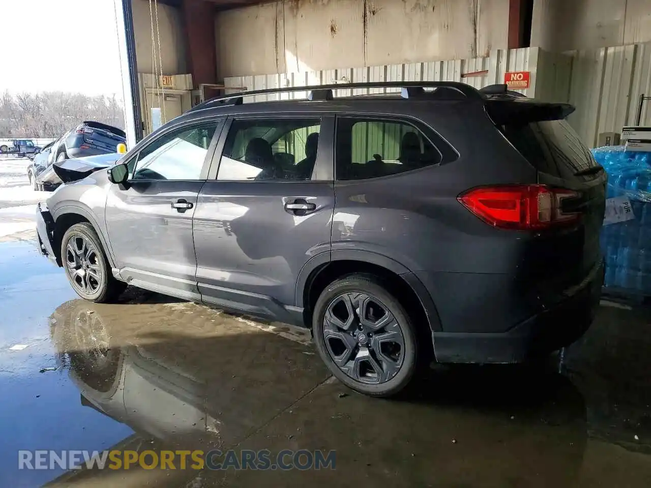 2 Photograph of a damaged car 4S4WMAHD3P3437474 SUBARU ASCENT 2023