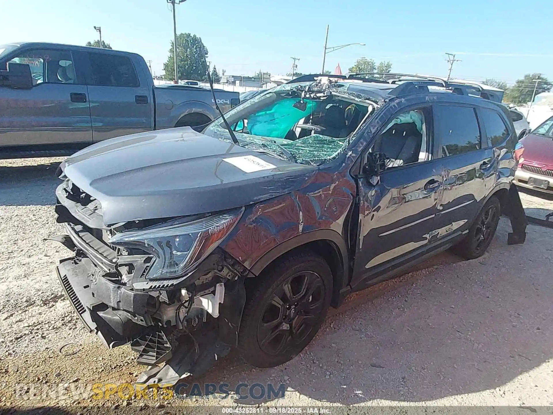 2 Photograph of a damaged car 4S4WMAHD3P3454565 SUBARU ASCENT 2023