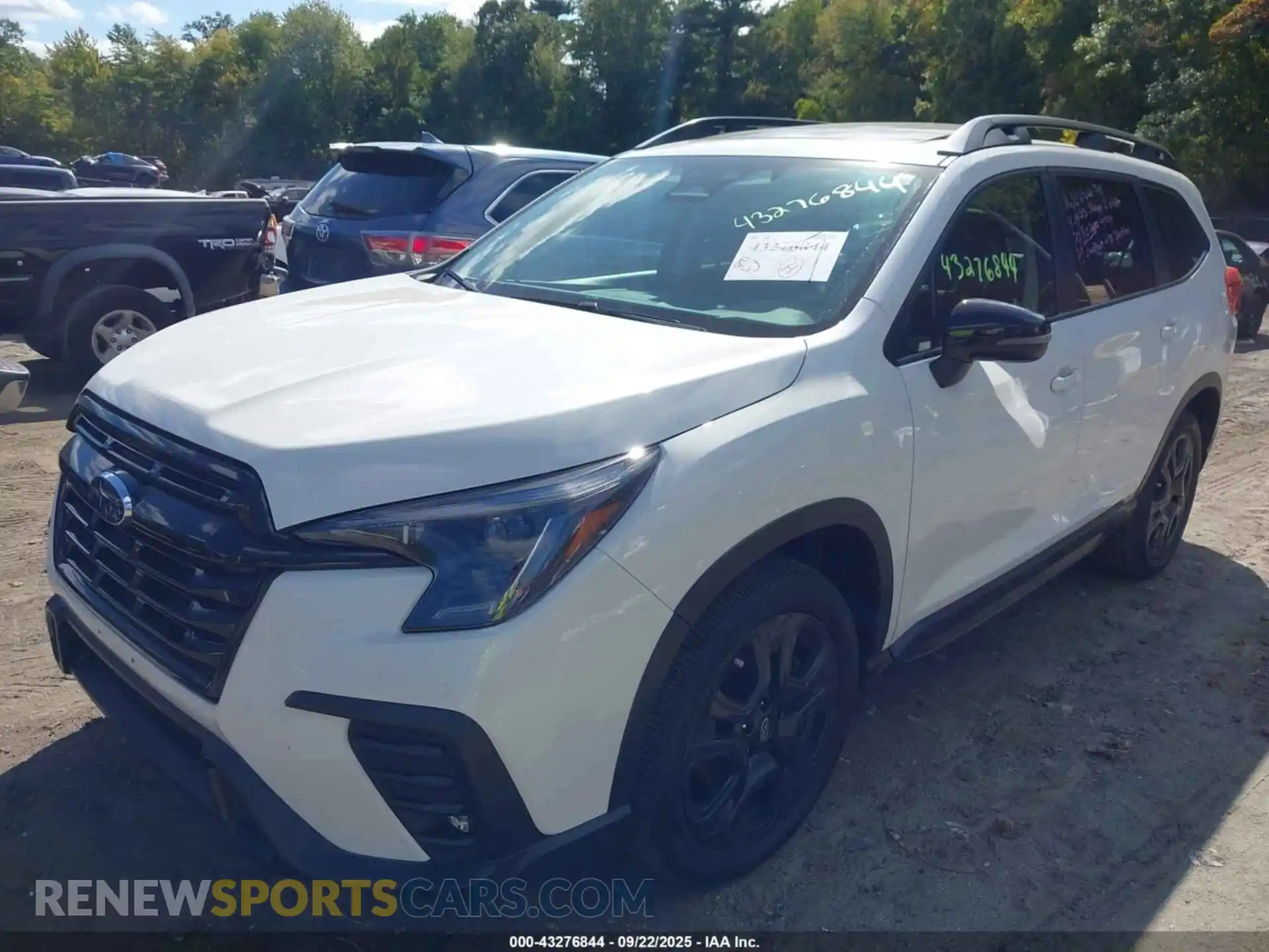 2 Photograph of a damaged car 4S4WMAHDXP3462632 SUBARU ASCENT 2023