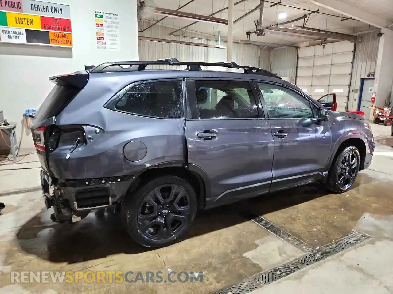 3 Фотография поврежденного автомобиля 4S4WMAKD1P3425140 SUBARU ASCENT 2023