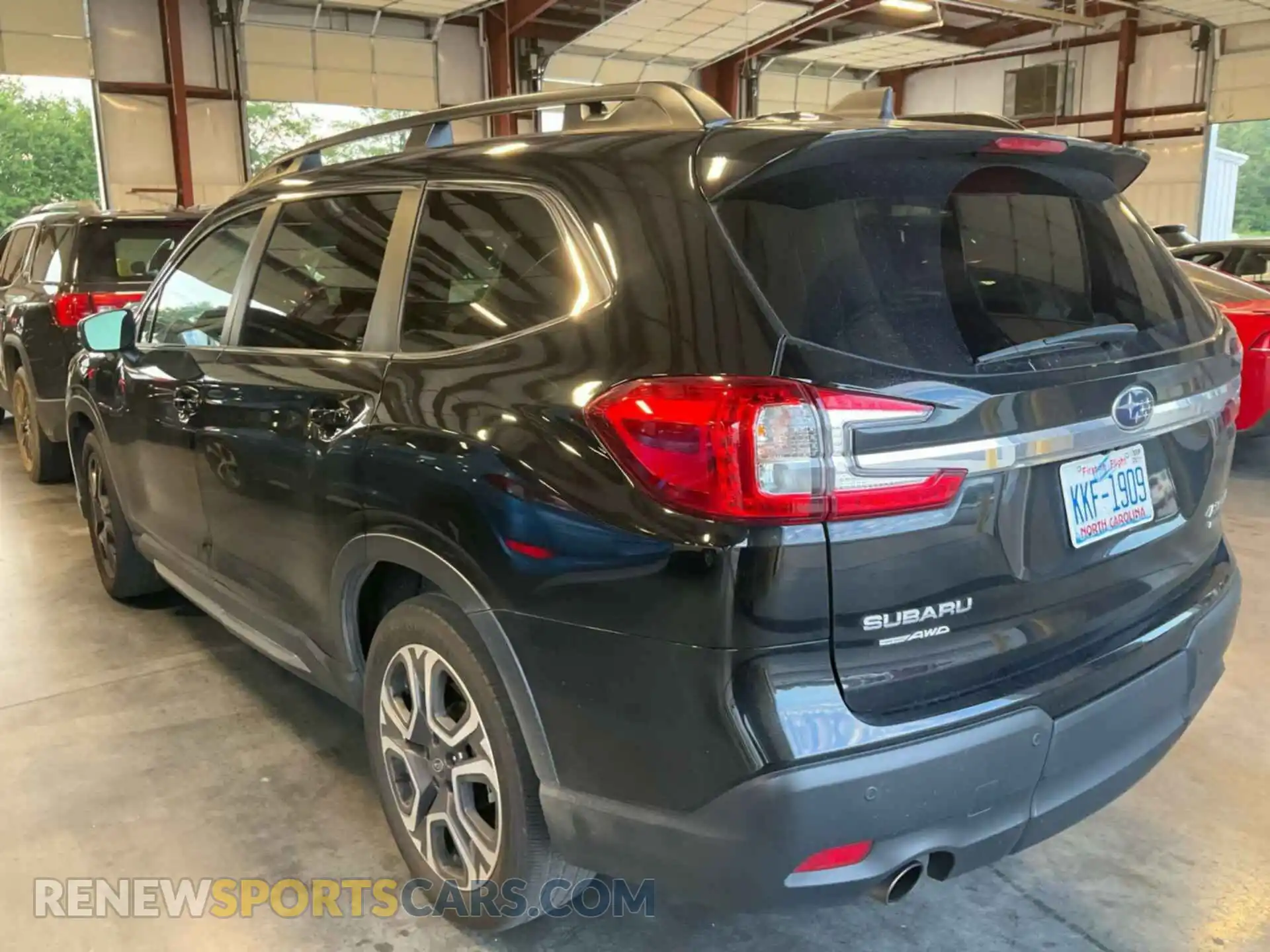 1 Photograph of a damaged car 4S4WMASD1P3452628 SUBARU ASCENT 2023