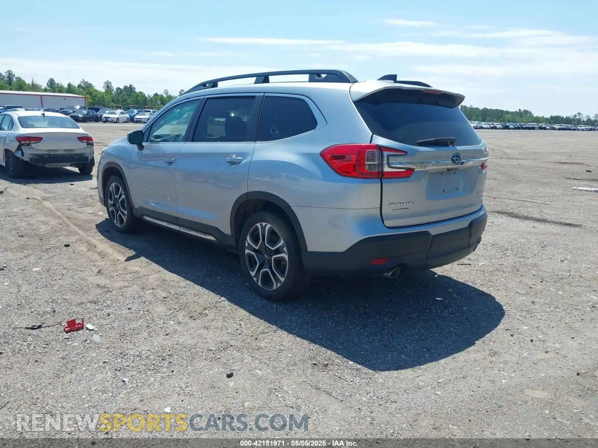 3 Photograph of a damaged car 4S4WMASDXP3424195 SUBARU ASCENT 2023