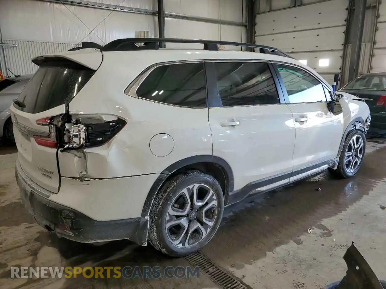 3 Photograph of a damaged car 4S4WMAUD0P3428480 SUBARU ASCENT 2023