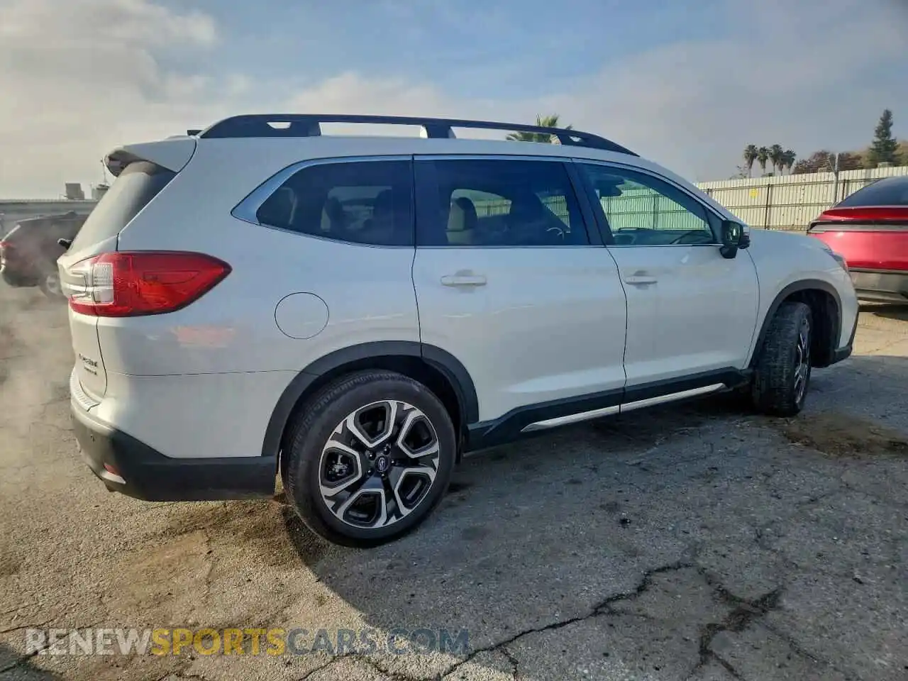 3 Photograph of a damaged car 4S4WMAUD0P3447014 SUBARU ASCENT 2023