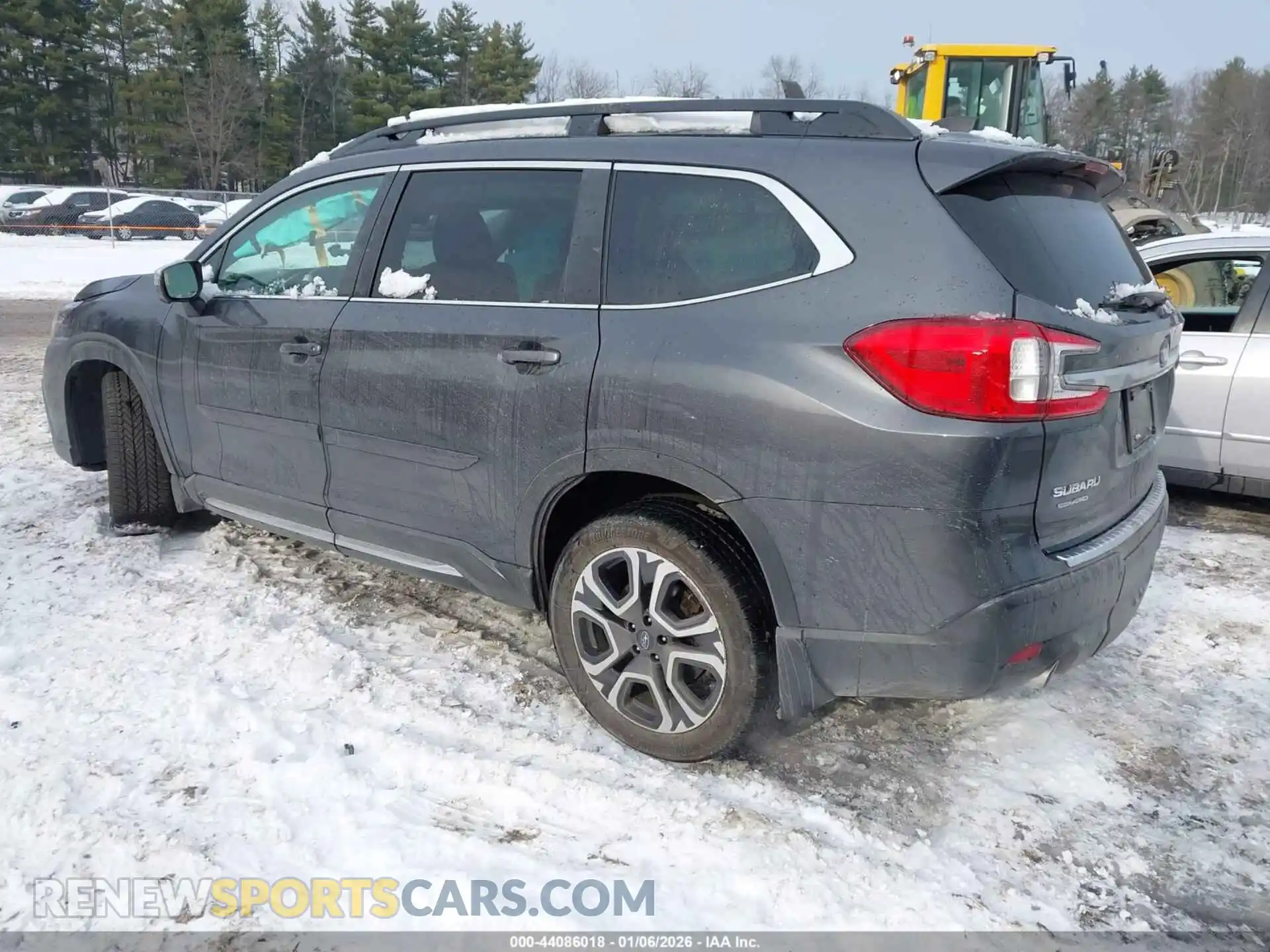 3 Photograph of a damaged car 4S4WMAUD0P3460989 SUBARU ASCENT 2023