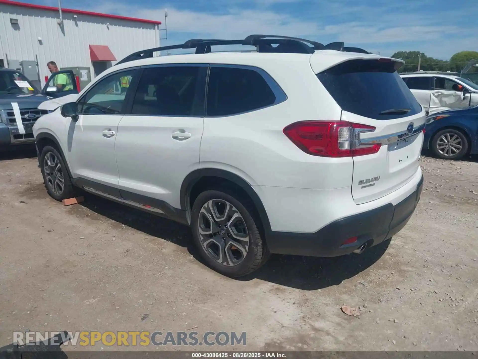 3 Photograph of a damaged car 4S4WMAUD6P3446417 SUBARU ASCENT 2023