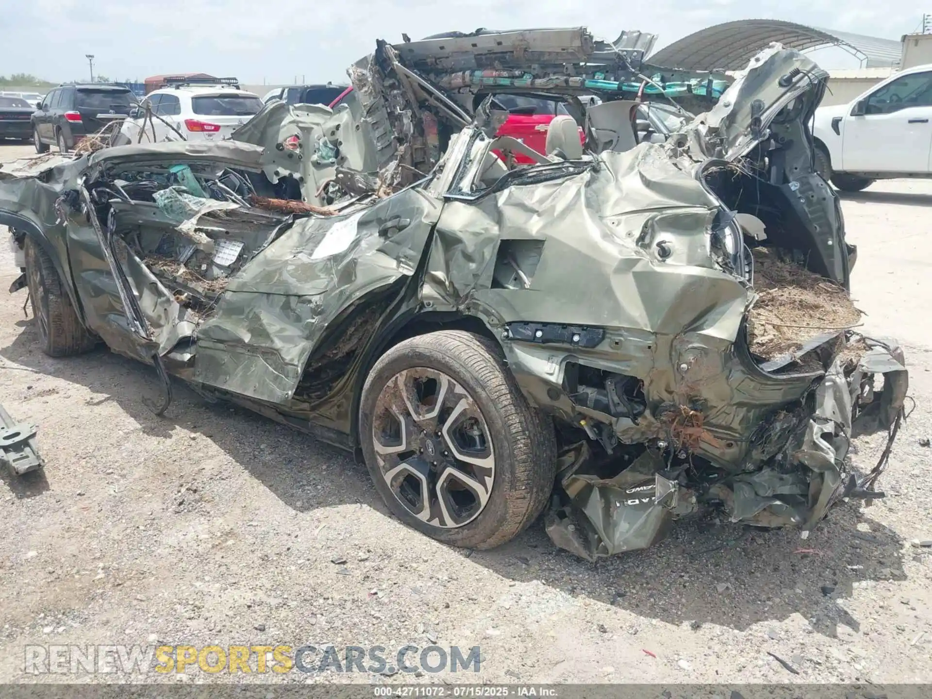 3 Photograph of a damaged car 4S4WMAUD9P3451787 SUBARU ASCENT 2023
