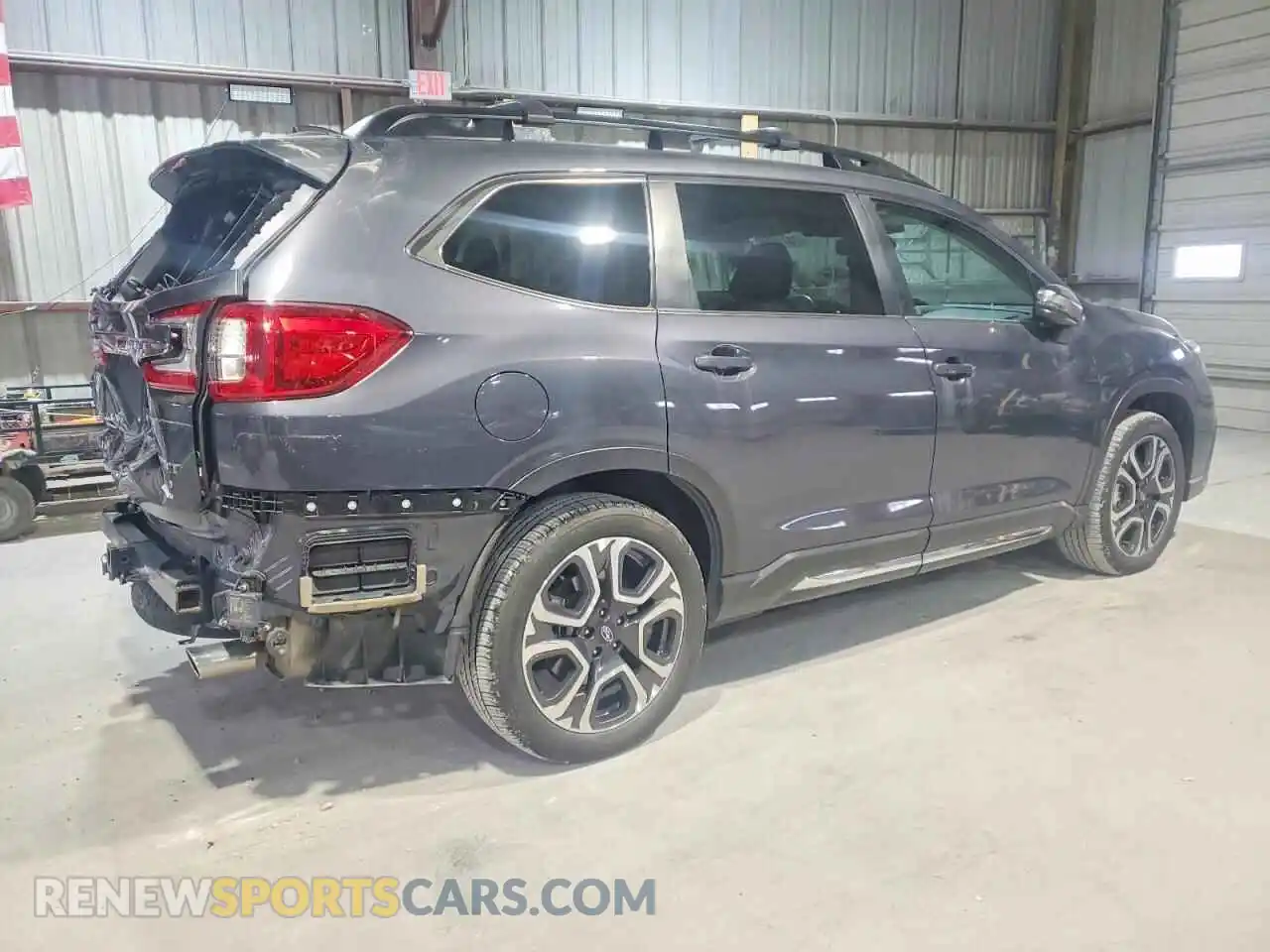 3 Photograph of a damaged car 4S4WMAUDXP3431855 SUBARU ASCENT 2023