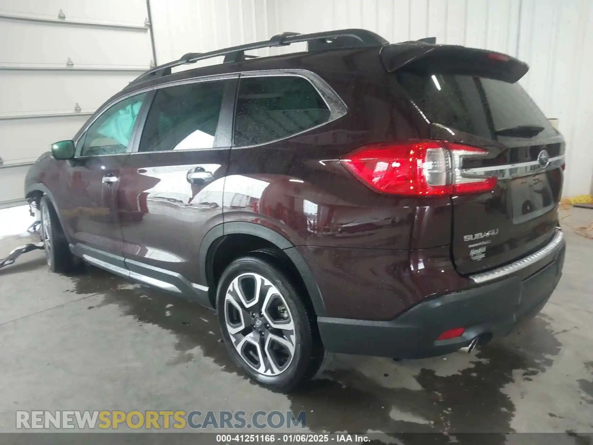 3 Photograph of a damaged car 4S4WMAWD2P3443933 SUBARU ASCENT 2023