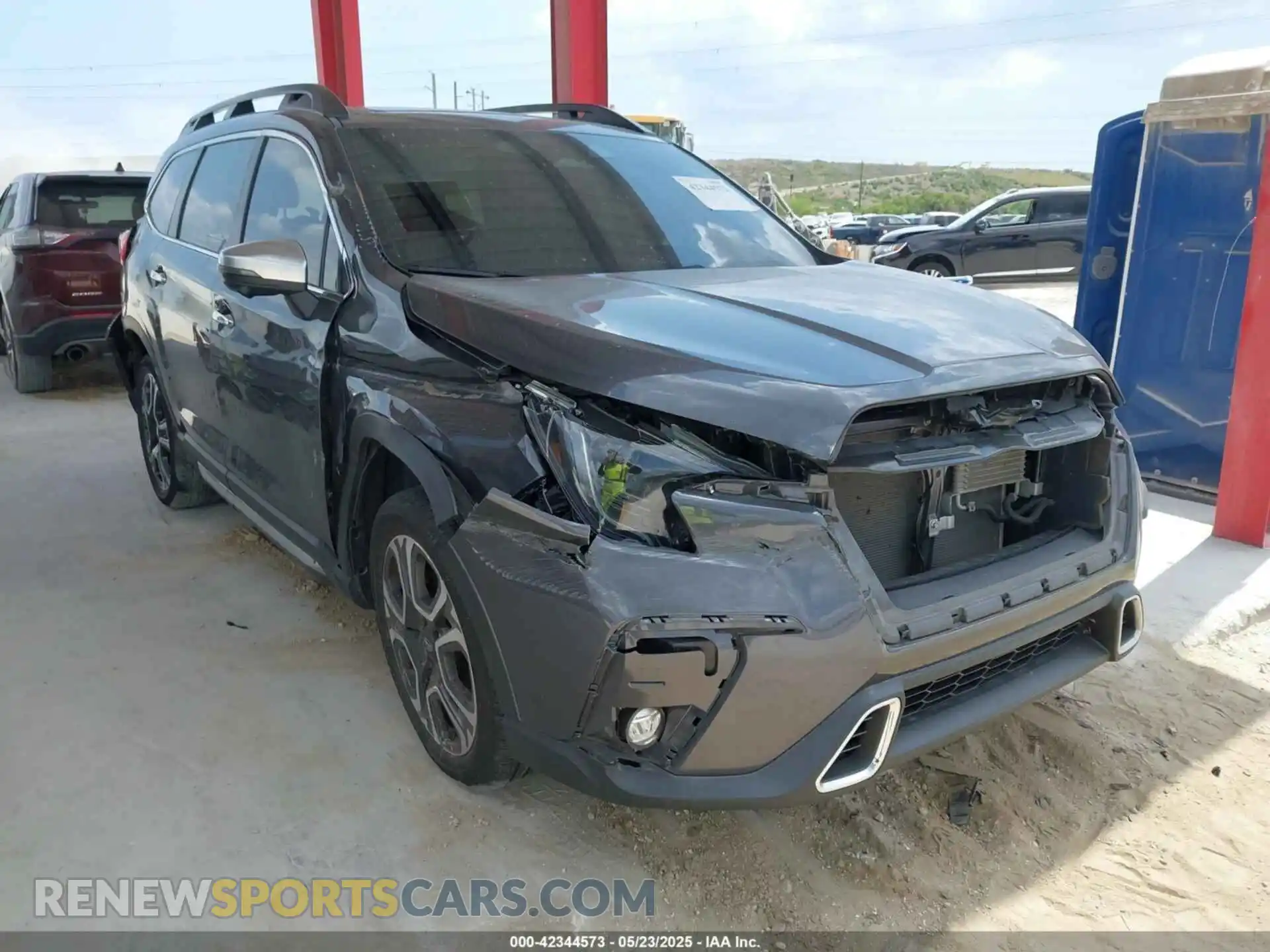 1 Photograph of a damaged car 4S4WMAWD3P3402355 SUBARU ASCENT 2023