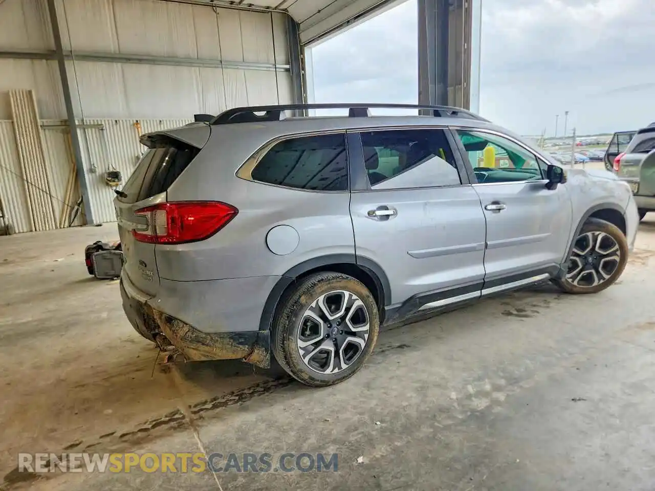 3 Photograph of a damaged car 4S4WMAWD3P3428437 SUBARU ASCENT 2023