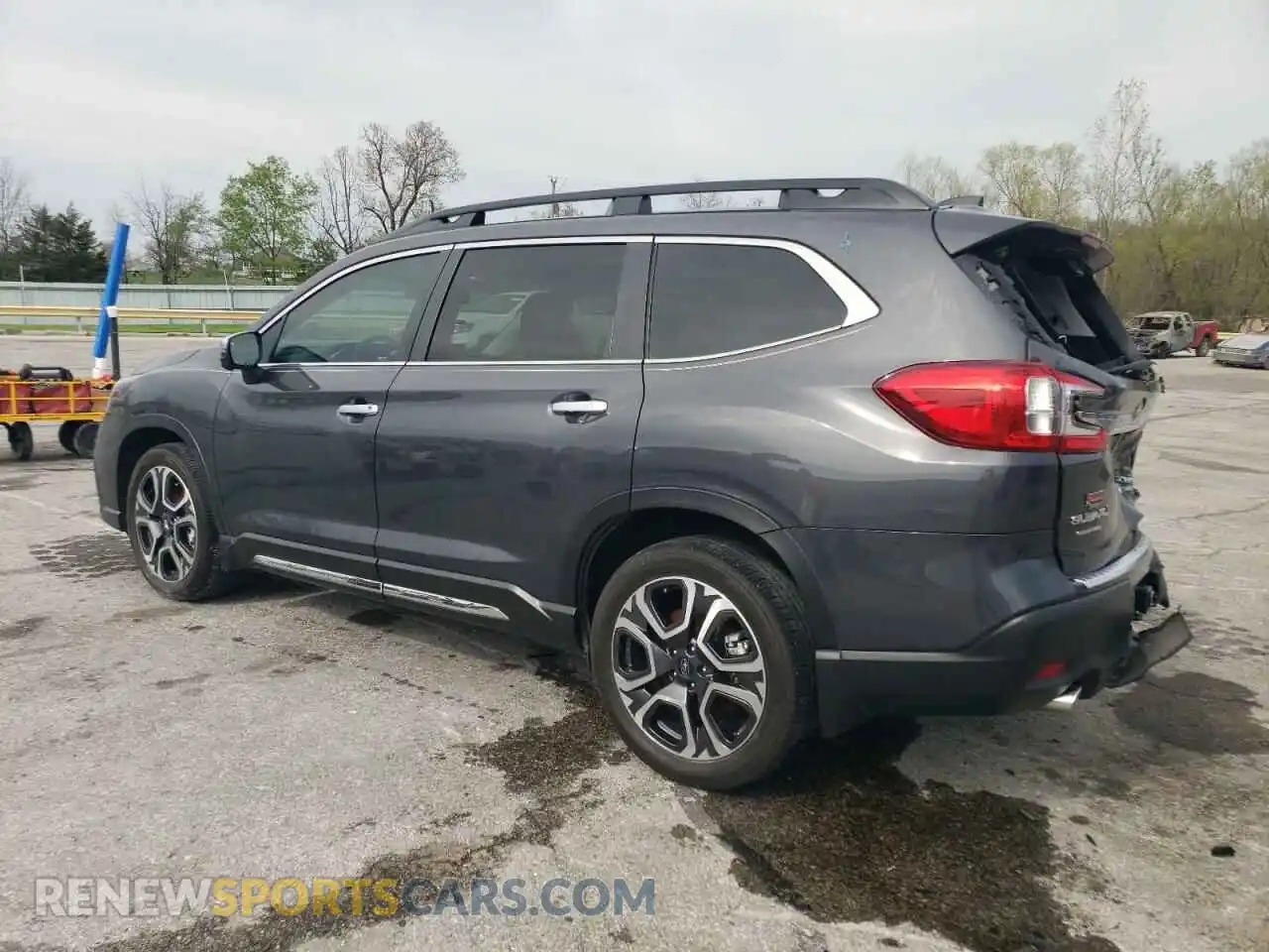 2 Photograph of a damaged car 4S4WMAWD3P3458425 SUBARU ASCENT 2023
