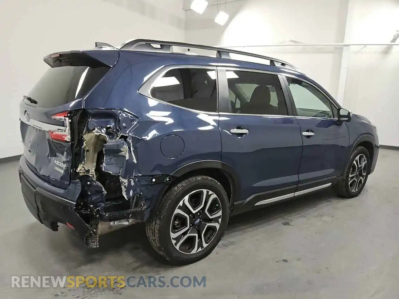 3 Photograph of a damaged car 4S4WMAWD6P3410076 SUBARU ASCENT 2023