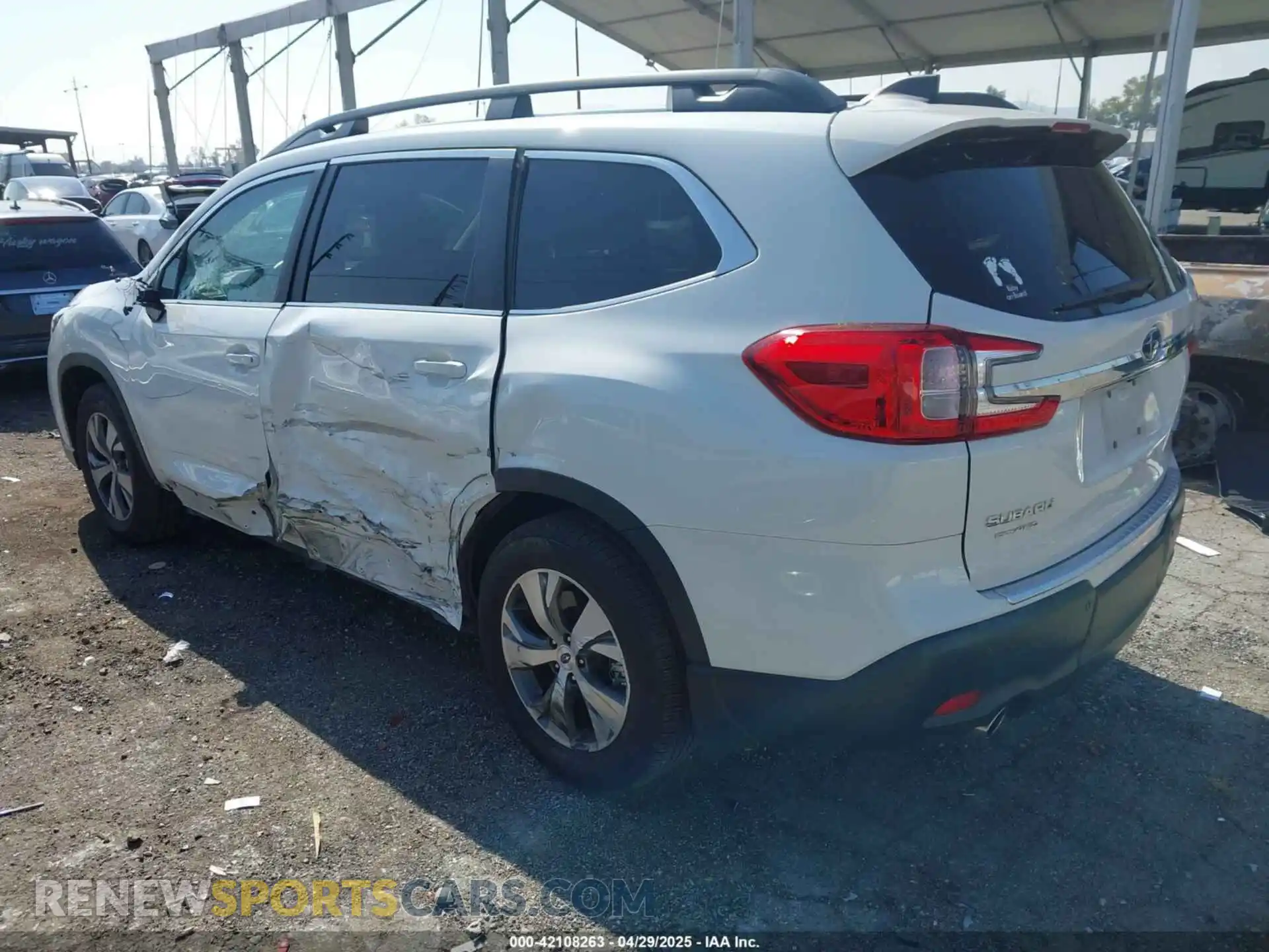3 Photograph of a damaged car 4S4WMAED3R3420312 SUBARU ASCENT 2024