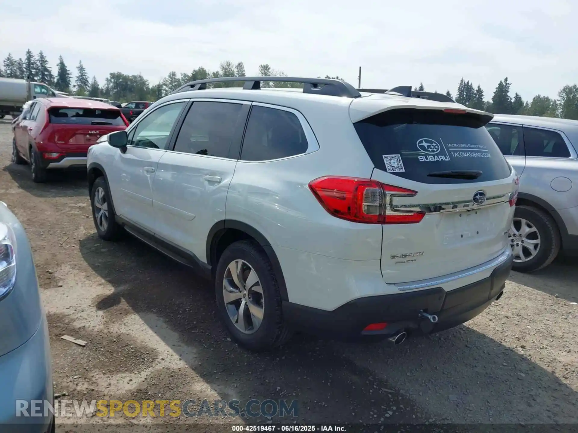 3 Photograph of a damaged car 4S4WMAEDXR3447992 SUBARU ASCENT 2024
