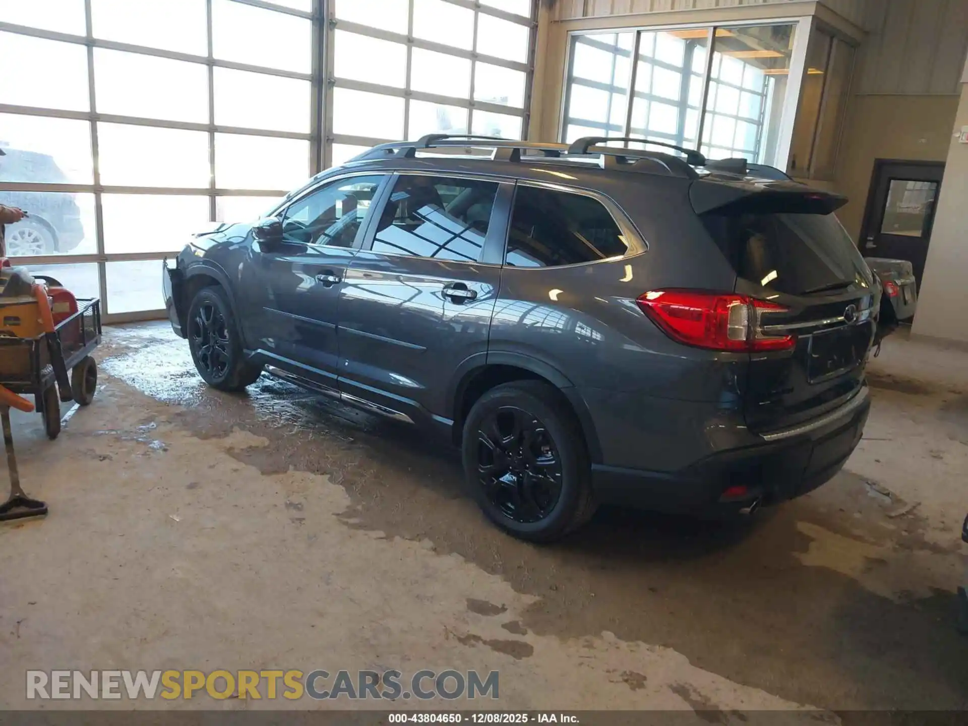 3 Photograph of a damaged car 4S4WMARDXR3451681 SUBARU ASCENT 2024