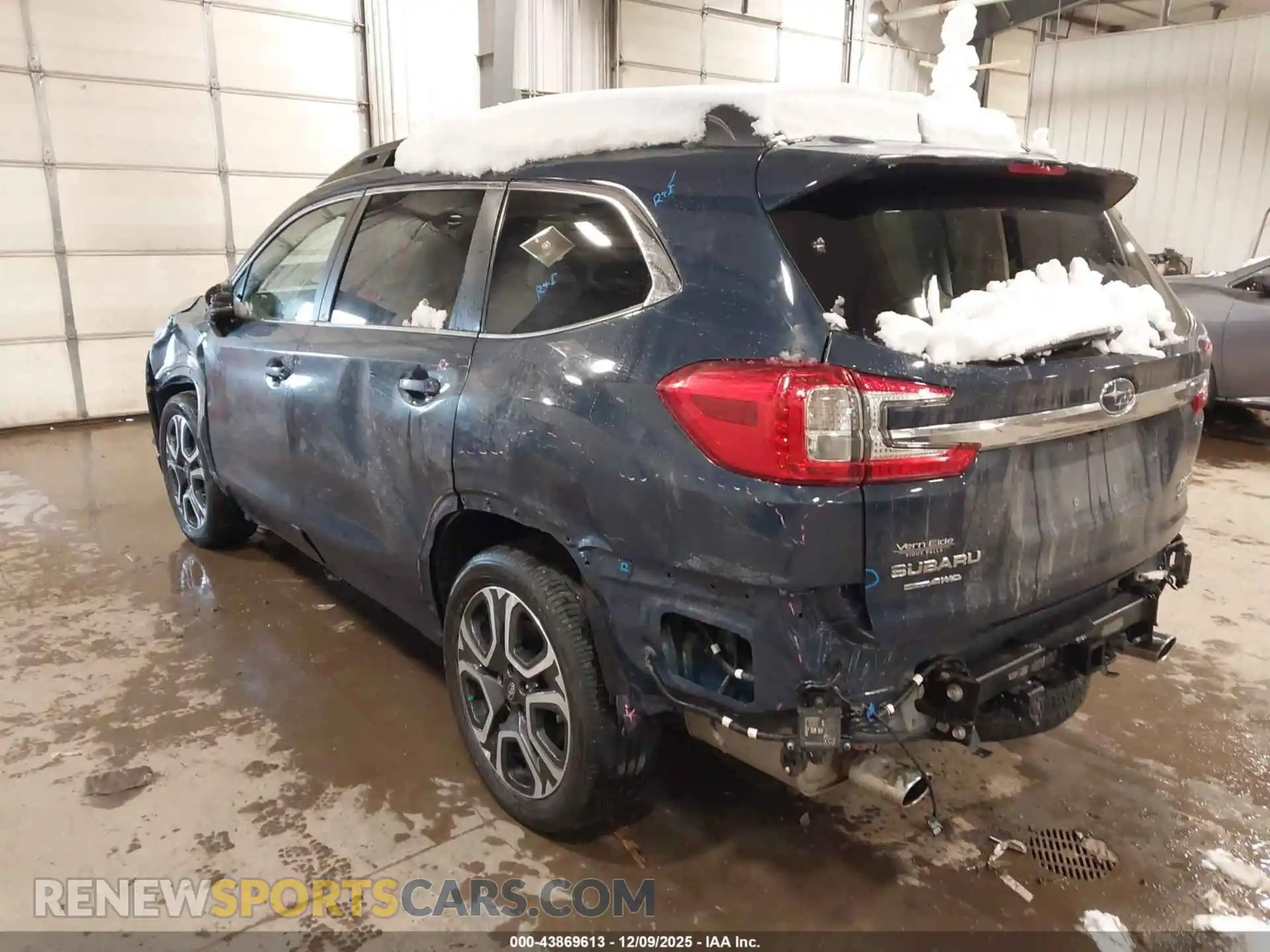 3 Photograph of a damaged car 4S4WMASD4R3435275 SUBARU ASCENT 2024